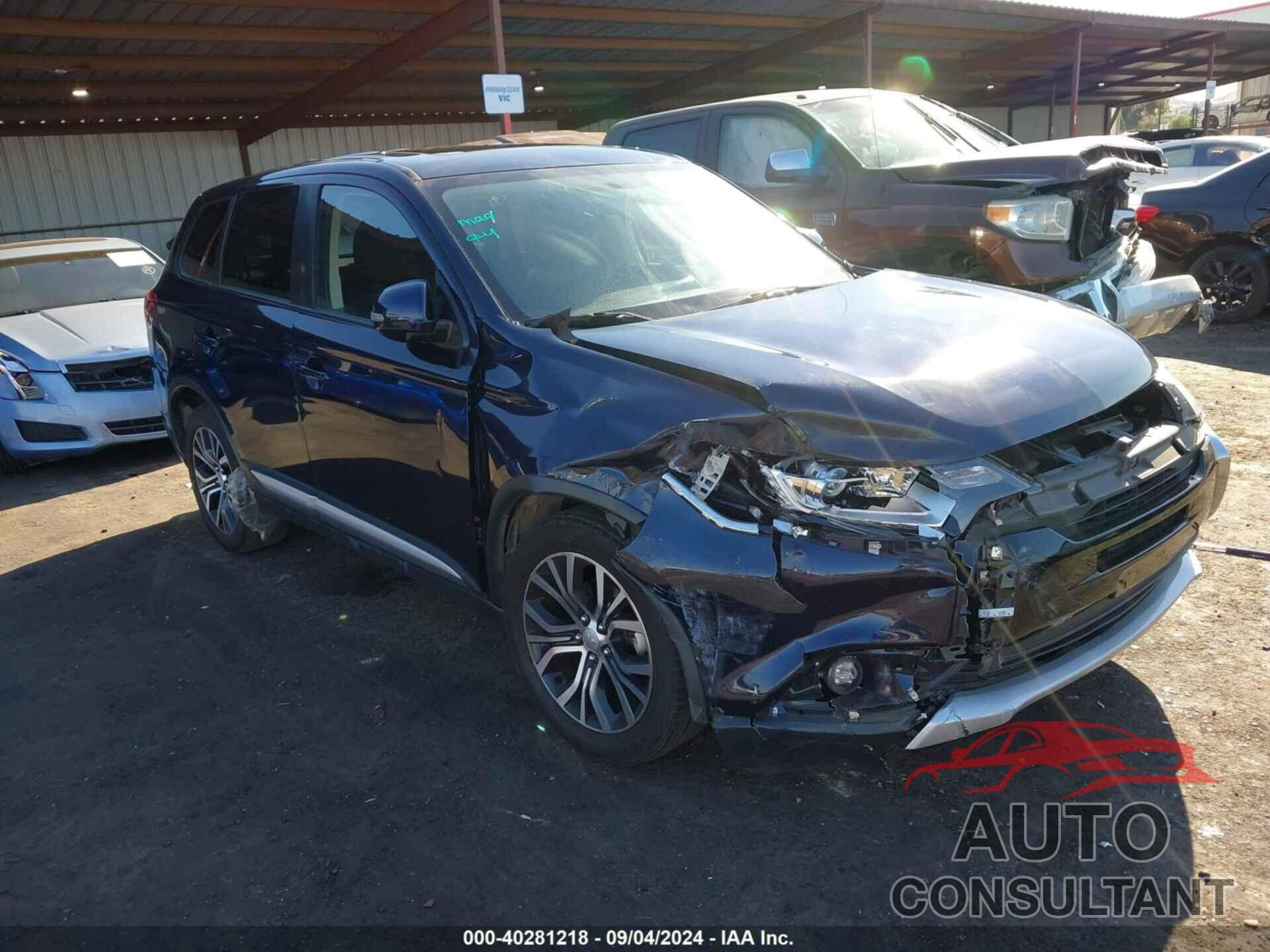 MITSUBISHI OUTLANDER 2018 - JA4AD3A36JJ000478