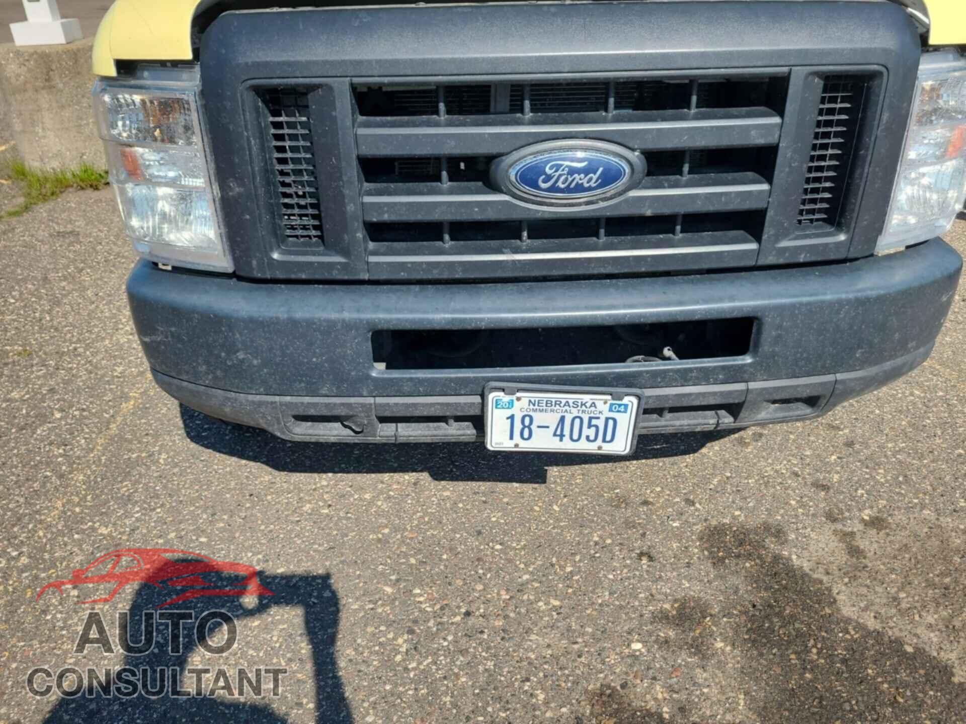 FORD ECONOLINE 2017 - 1FDXE4FS3HDC72235