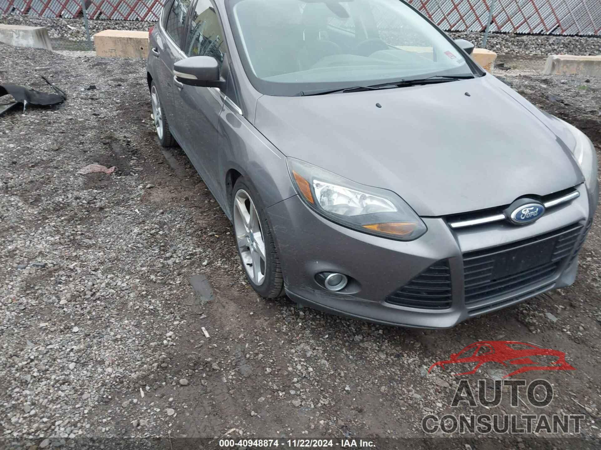 FORD FOCUS 2012 - 1FAHP3N23CL196910