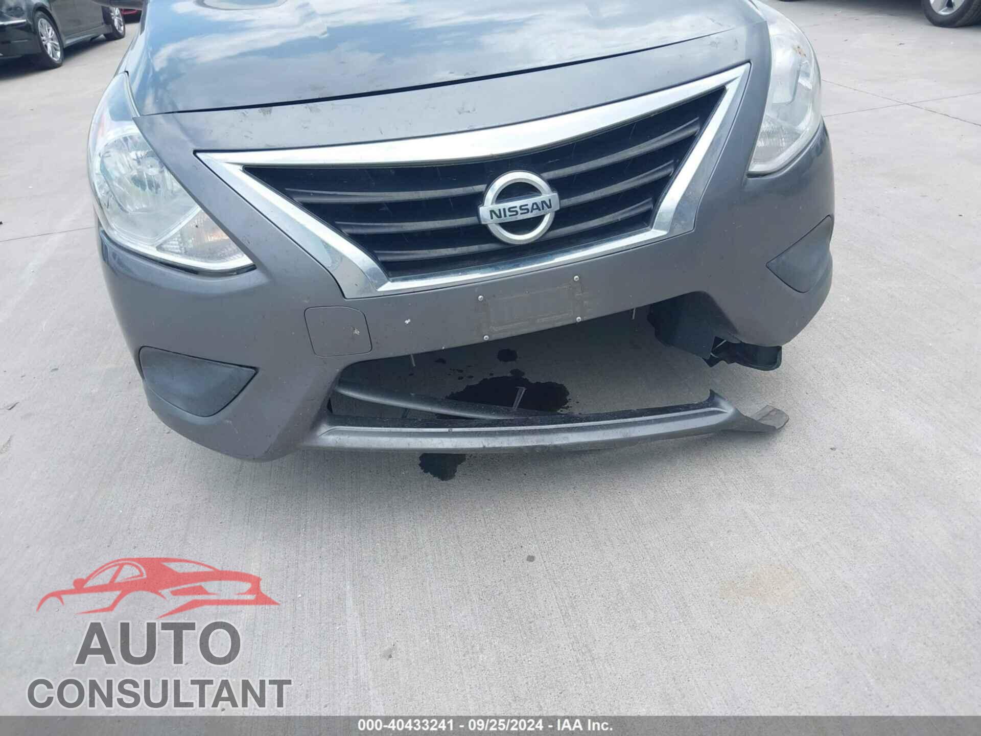 NISSAN VERSA 2018 - 3N1CN7AP5JL840995
