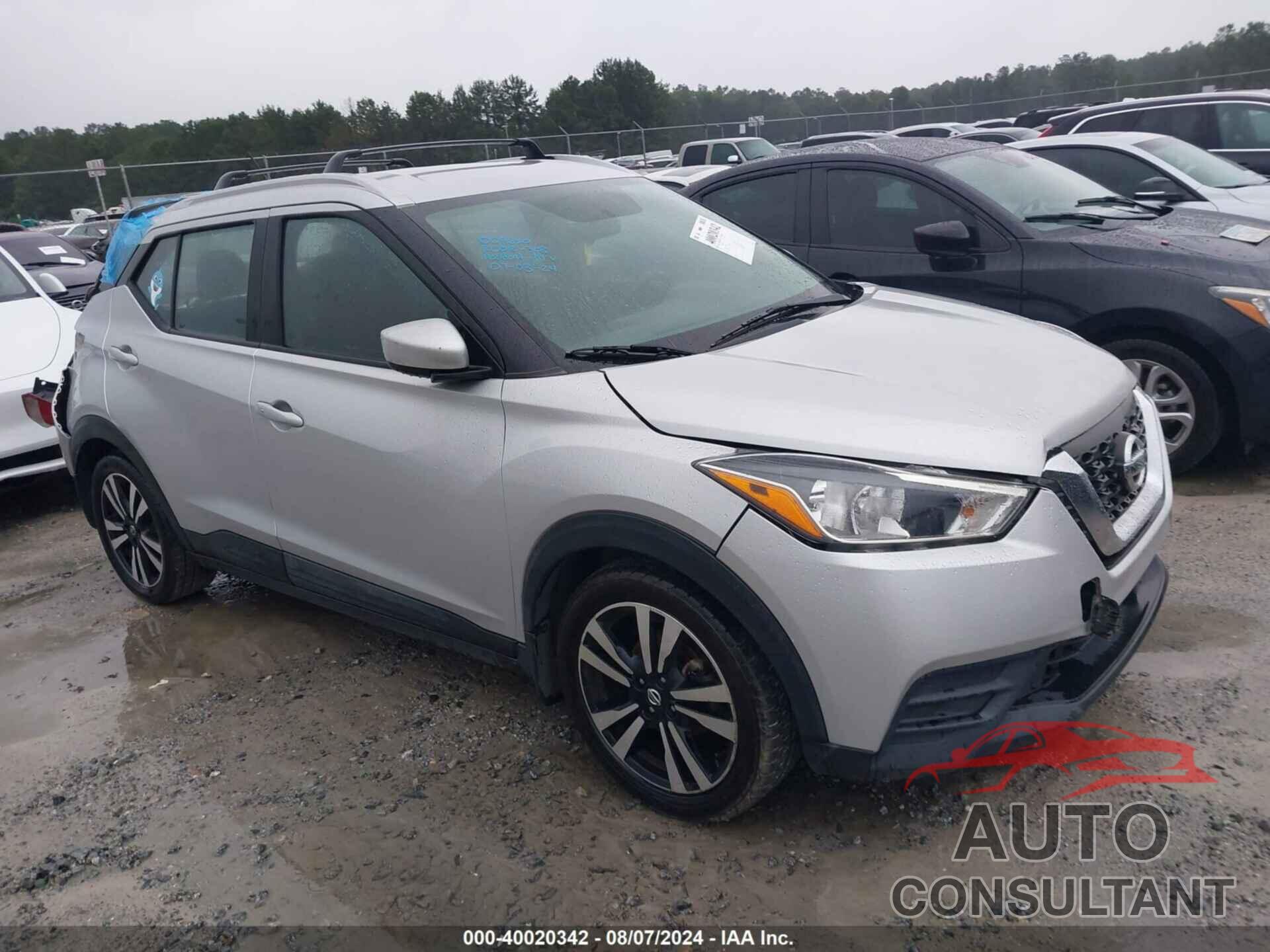 NISSAN KICKS 2018 - 3N1CP5CU5JL538141