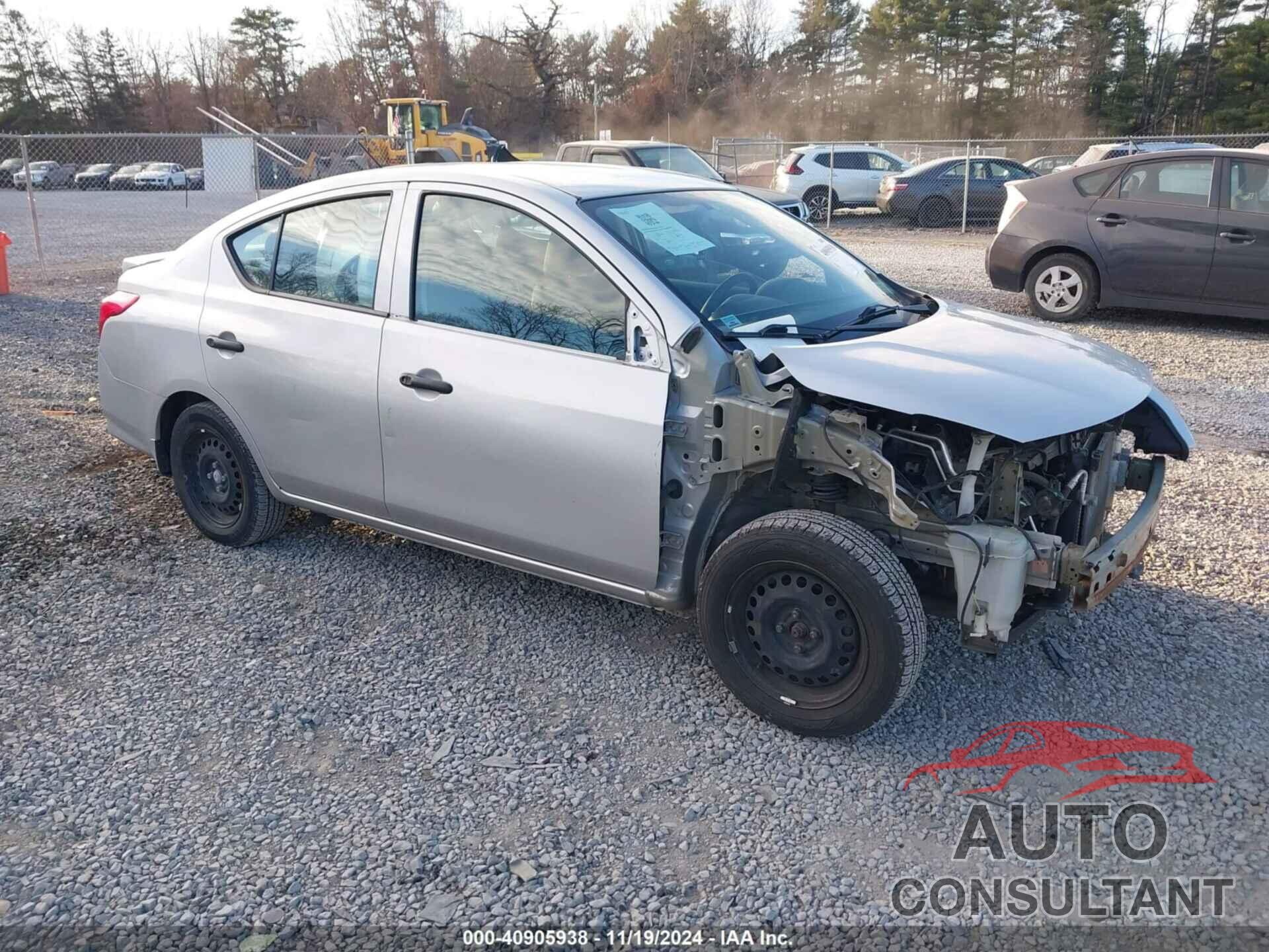 NISSAN VERSA 2018 - 3N1CN7AP4JL876709