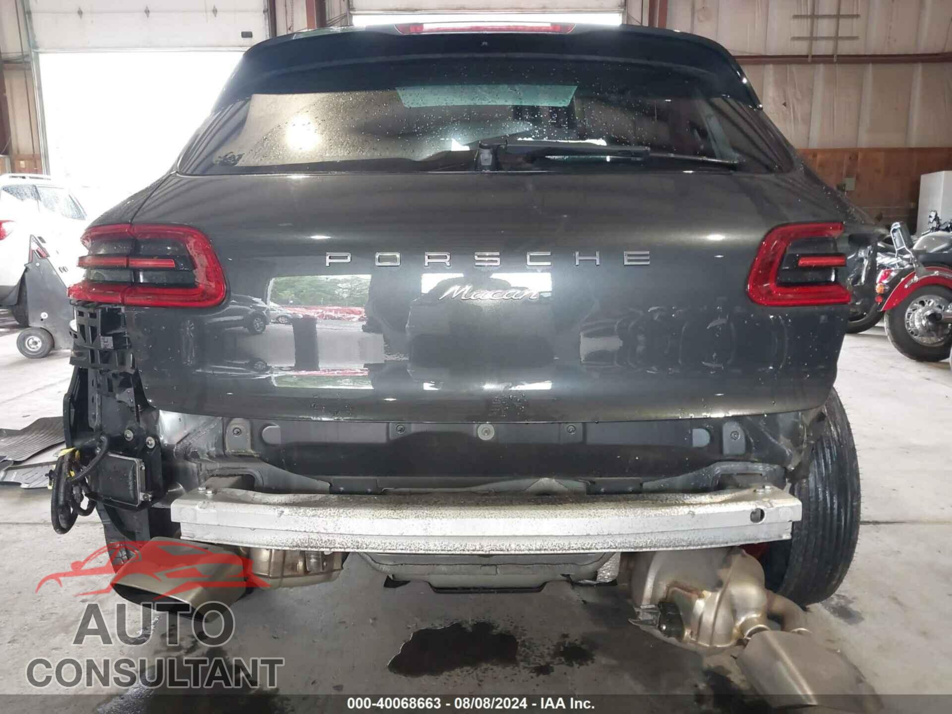 PORSCHE MACAN 2018 - WP1AA2A51JLB17043
