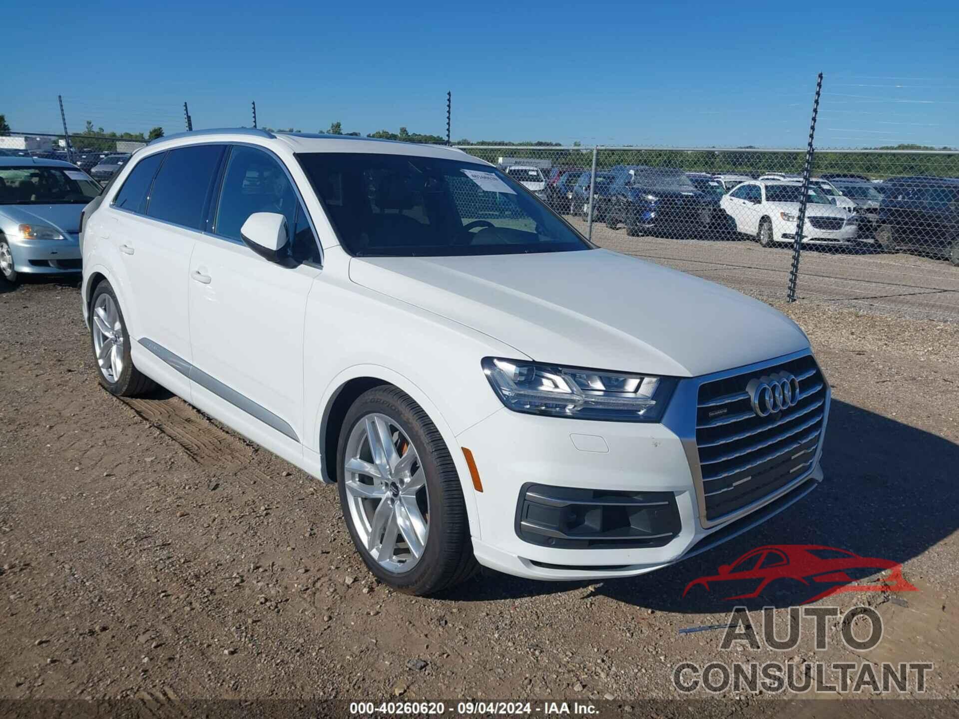 AUDI Q7 2018 - WA1VAAF72JD041862