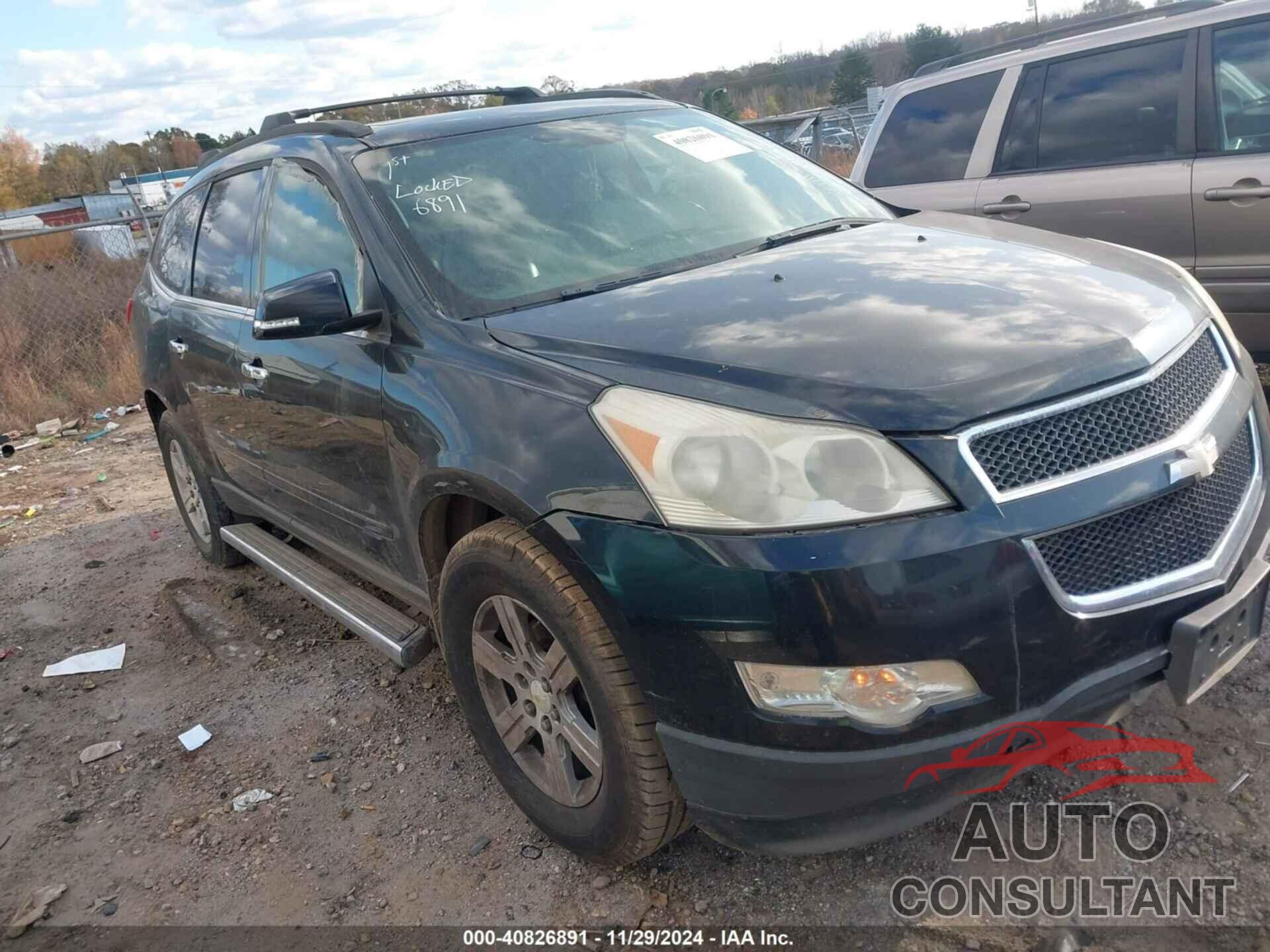 CHEVROLET TRAVERSE 2011 - 1GNKRJED7BJ141894