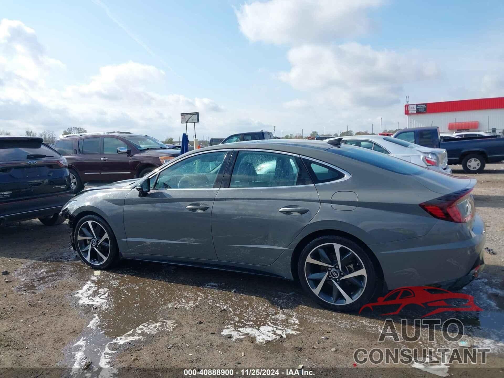 HYUNDAI SONATA 2022 - KMHL44J24NA210090