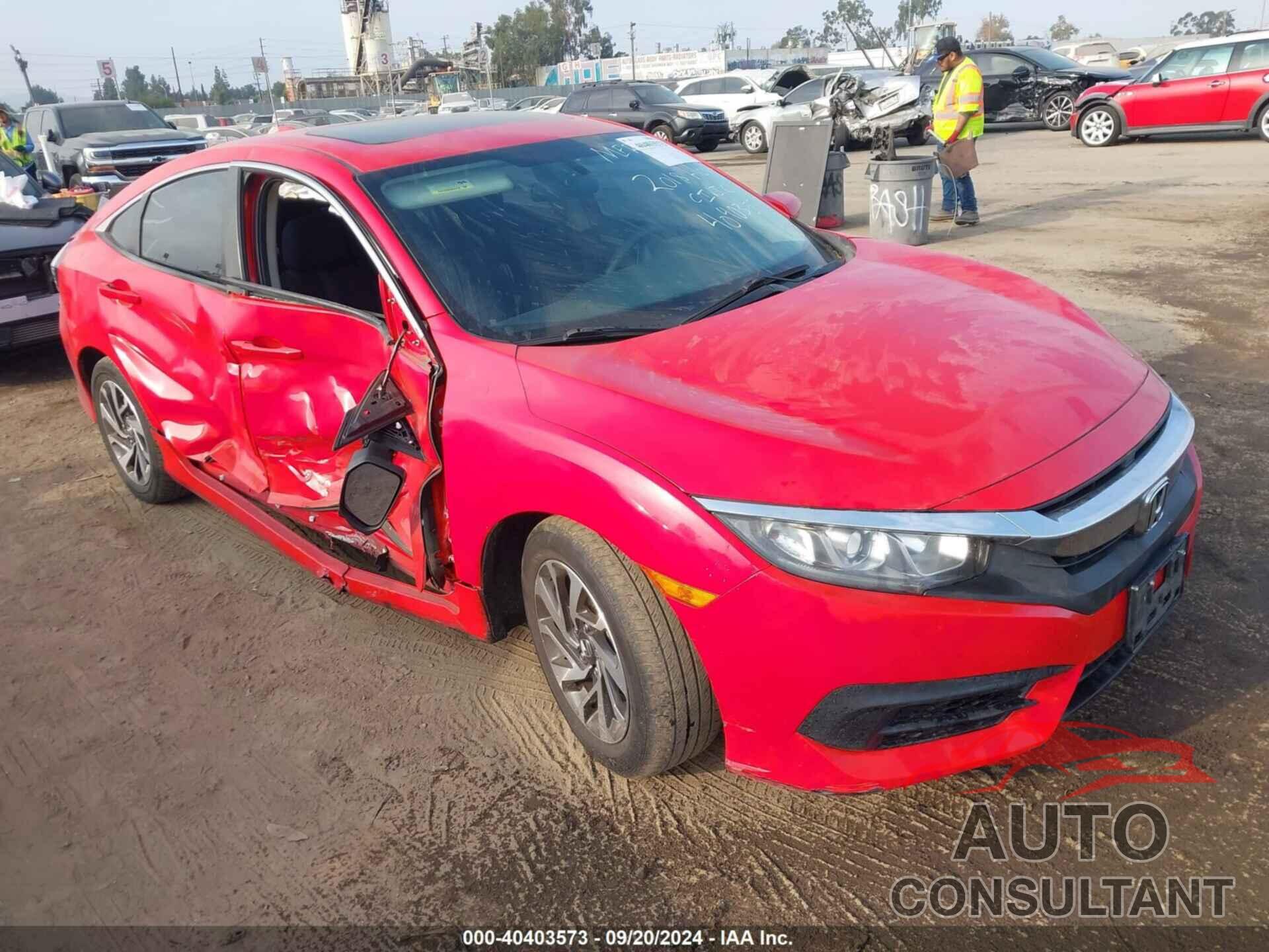 HONDA CIVIC 2018 - 2HGFC2F73JH530723