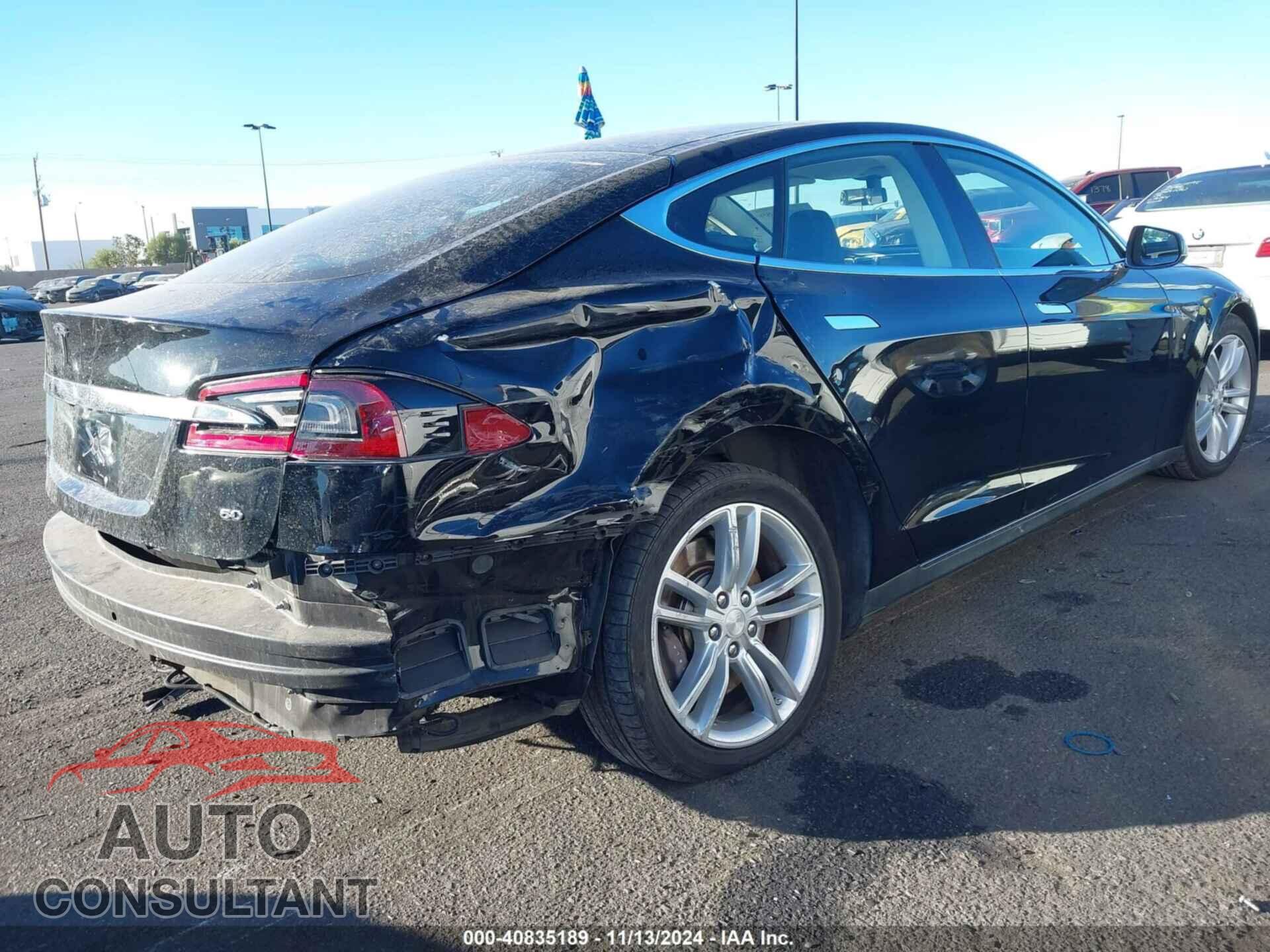 TESLA MODEL S 2013 - 5YJSA1CG0DFP09488