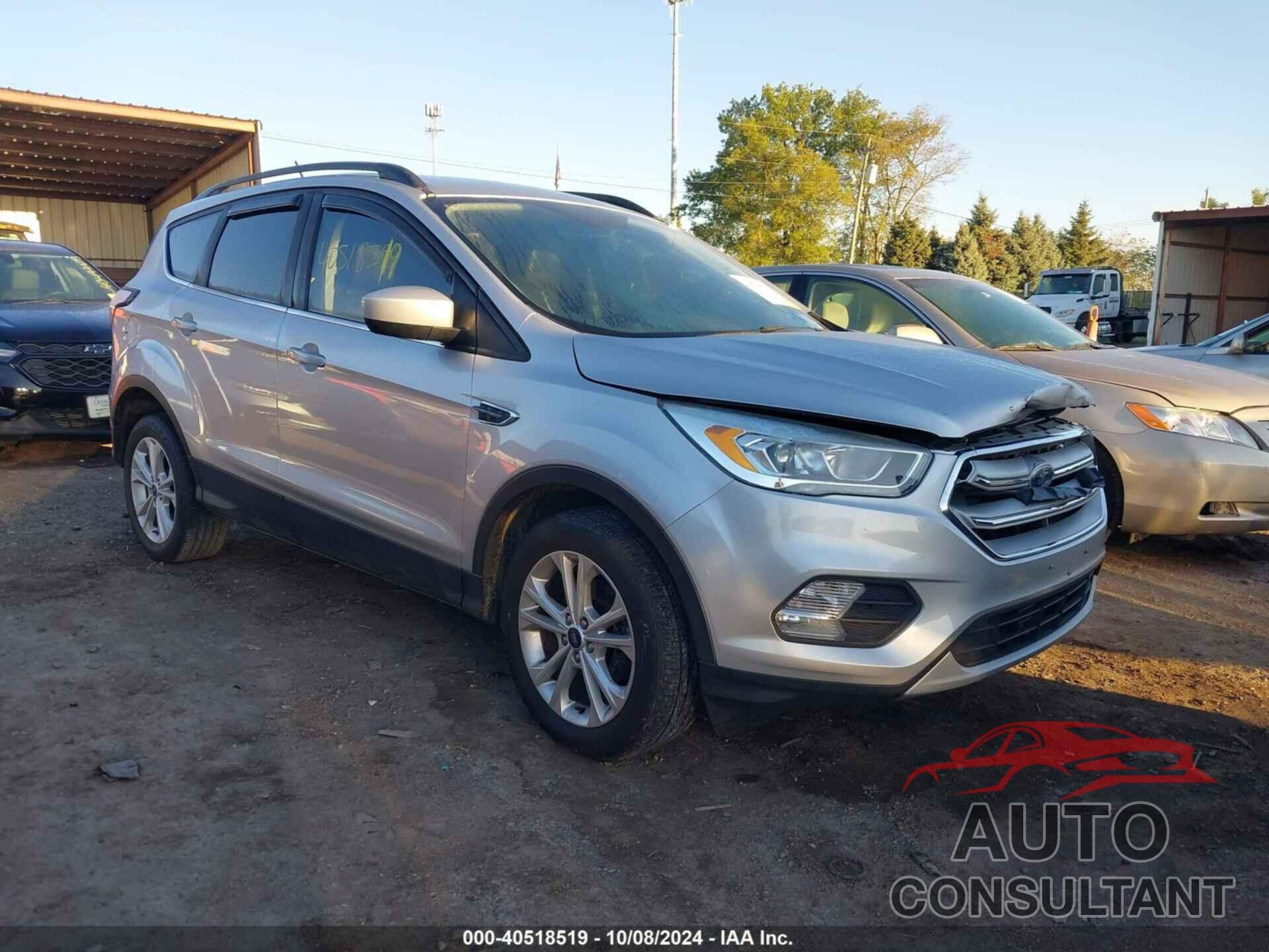FORD ESCAPE 2018 - 1FMCU0HD3JUA03747