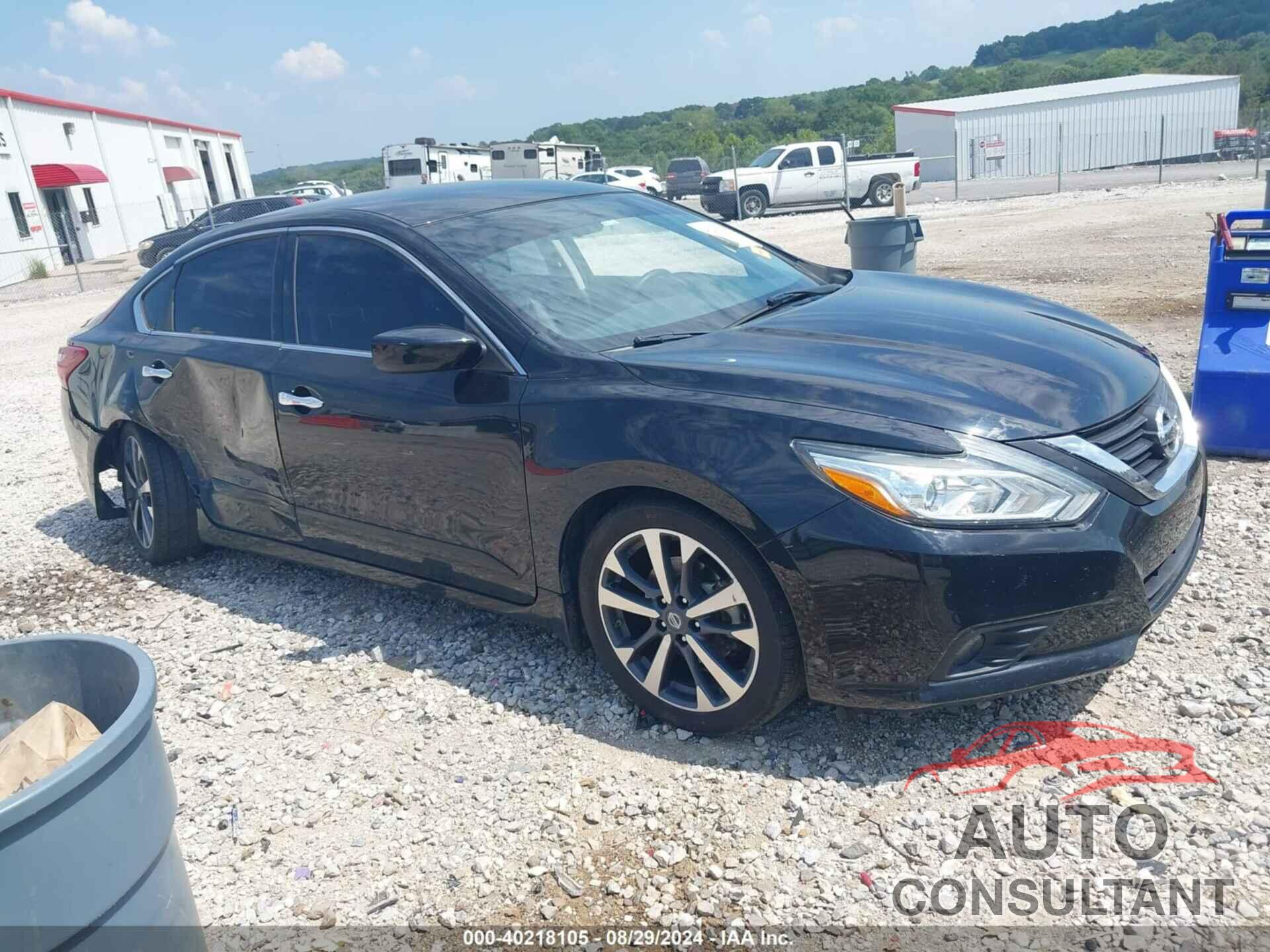 NISSAN ALTIMA 2017 - 1N4AL3AP8HN345368