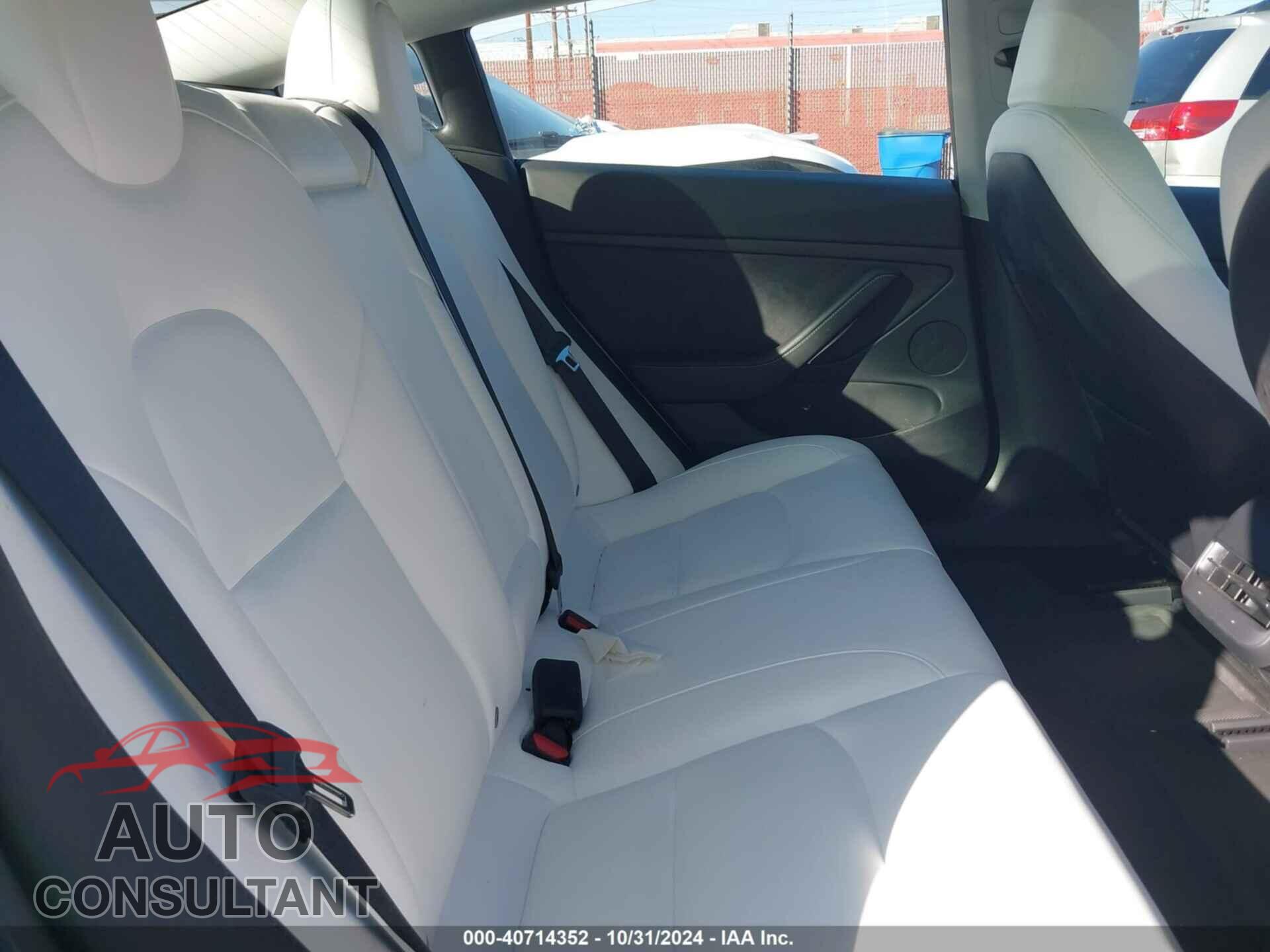 TESLA MODEL 3 2023 - 5YJ3E1EA4PF497202
