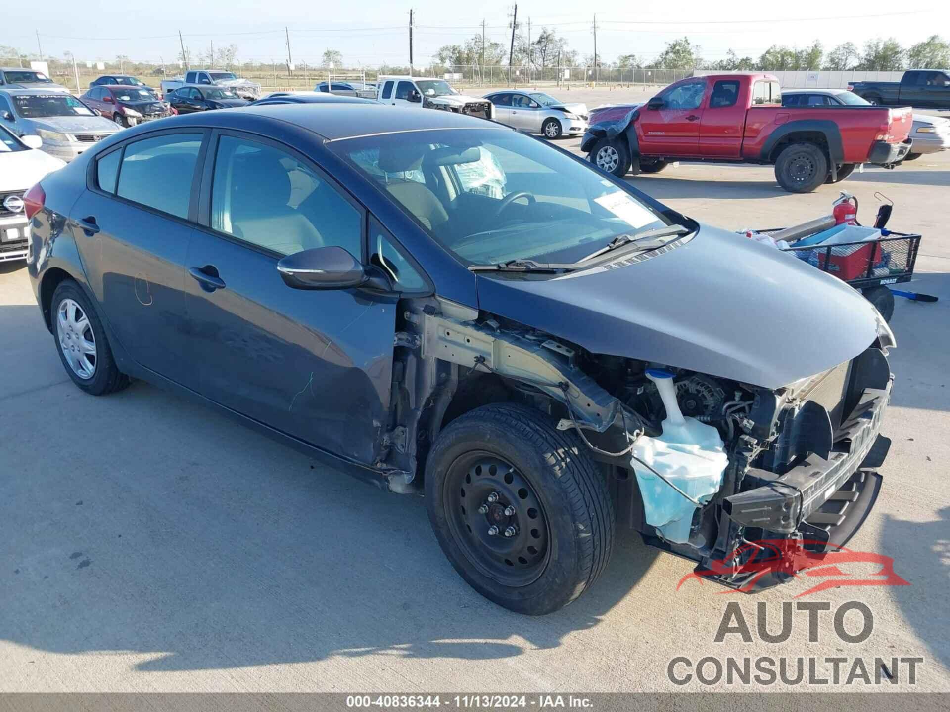 KIA FORTE 2016 - KNAFX4A61G5519763