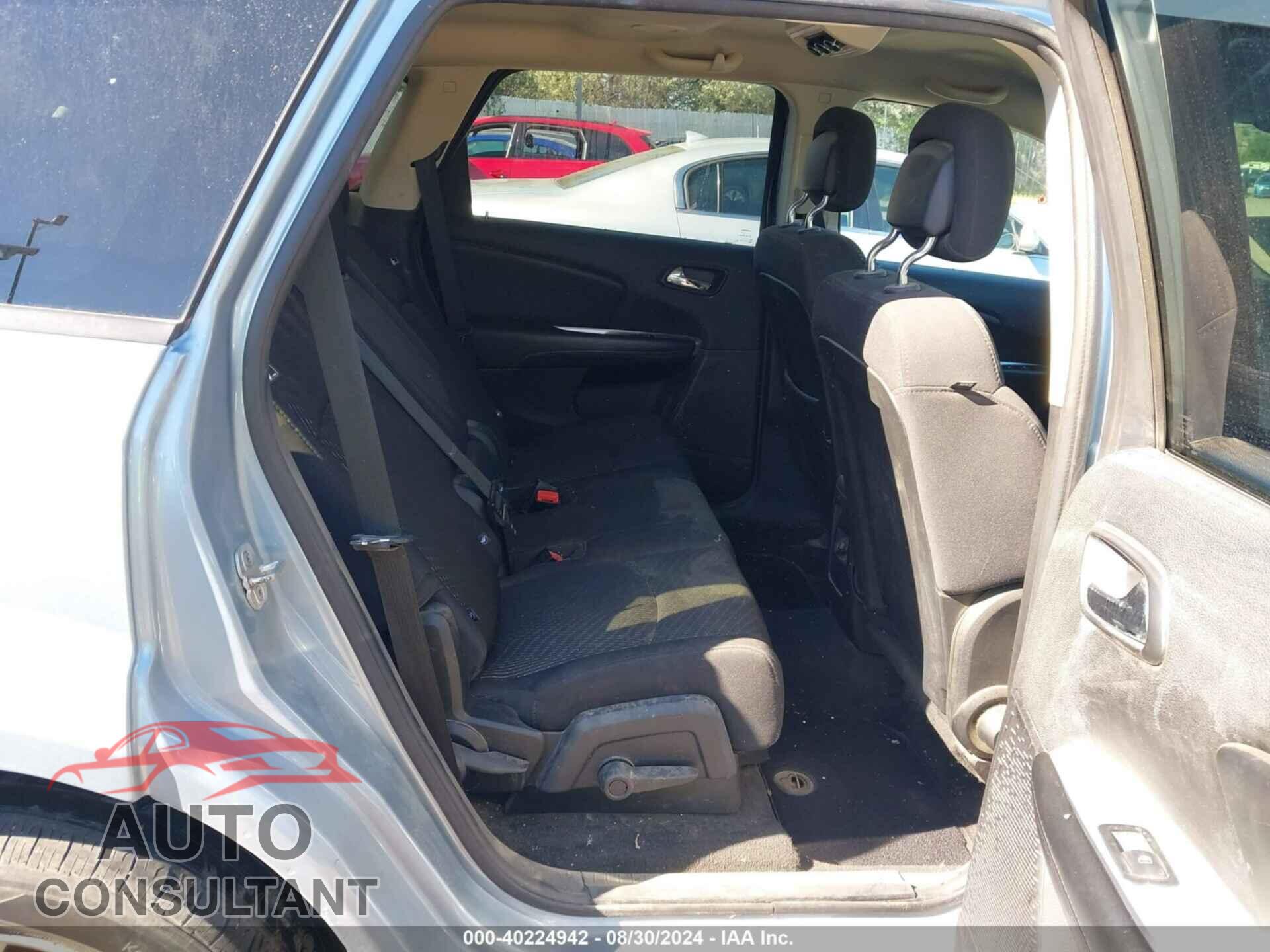 DODGE JOURNEY 2013 - 3C4PDCBB8DT565642