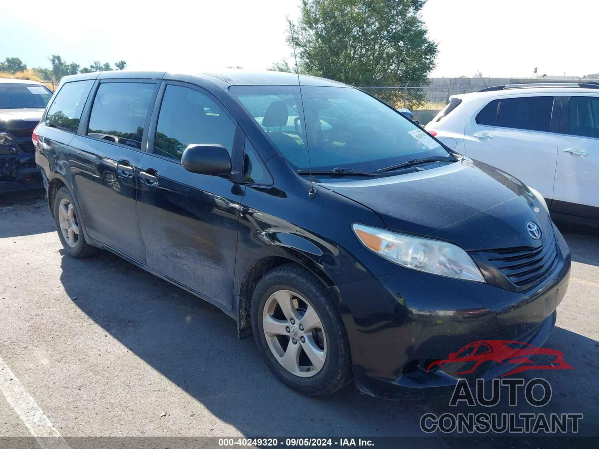 TOYOTA SIENNA 2013 - 5TDZK3DC7DS287069