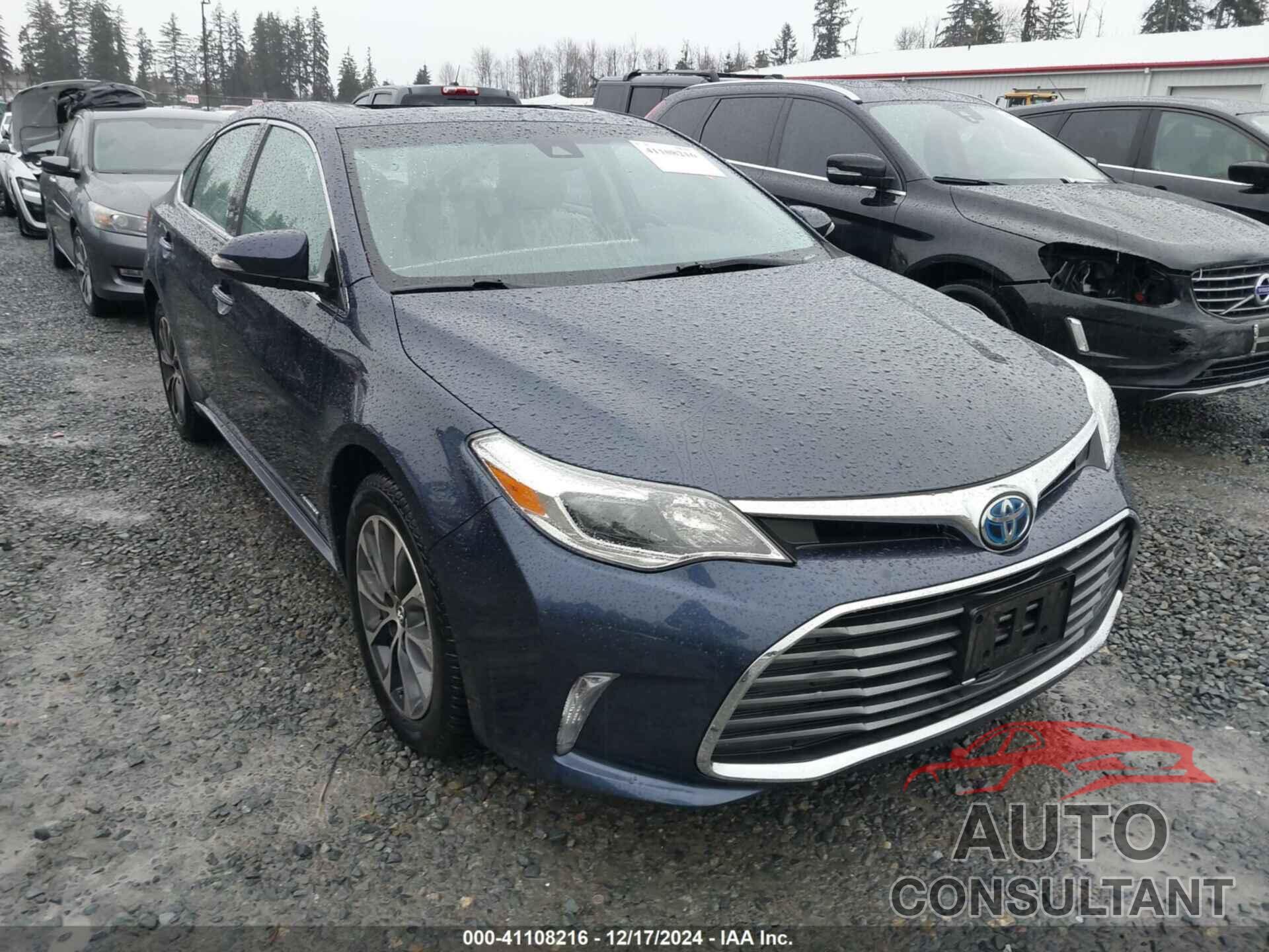 TOYOTA AVALON HYBRID 2018 - 4T1BD1EB9JU061625
