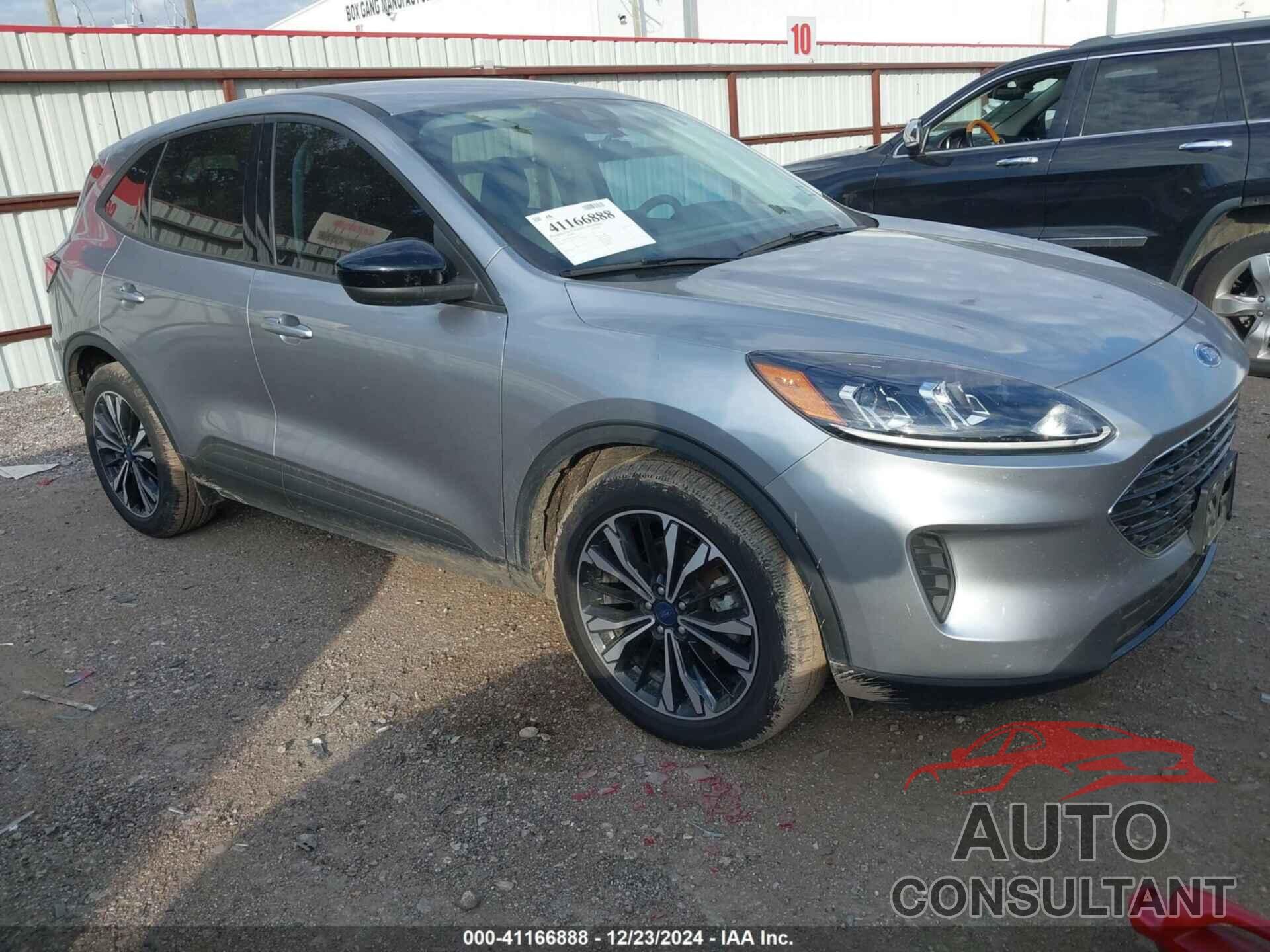 FORD ESCAPE 2021 - 1FMCU0G61MUB14322