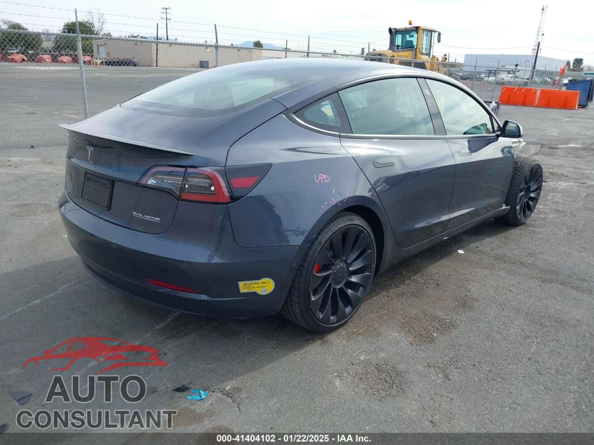 TESLA MODEL 3 2022 - 5YJ3E1EC6NF366318