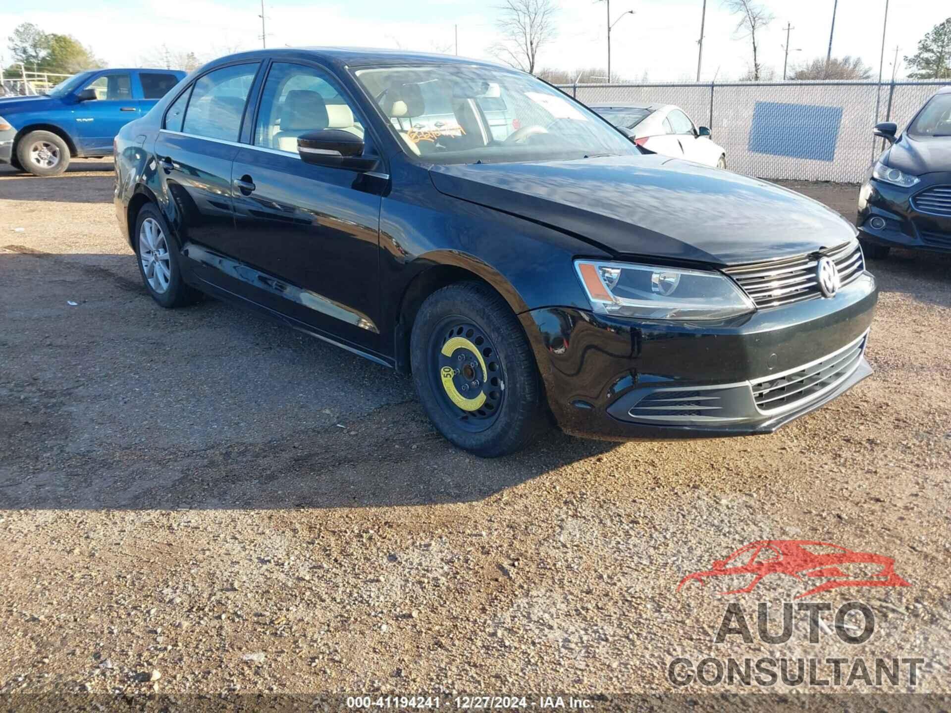 VOLKSWAGEN JETTA 2013 - 3VWDX7AJXDM389534