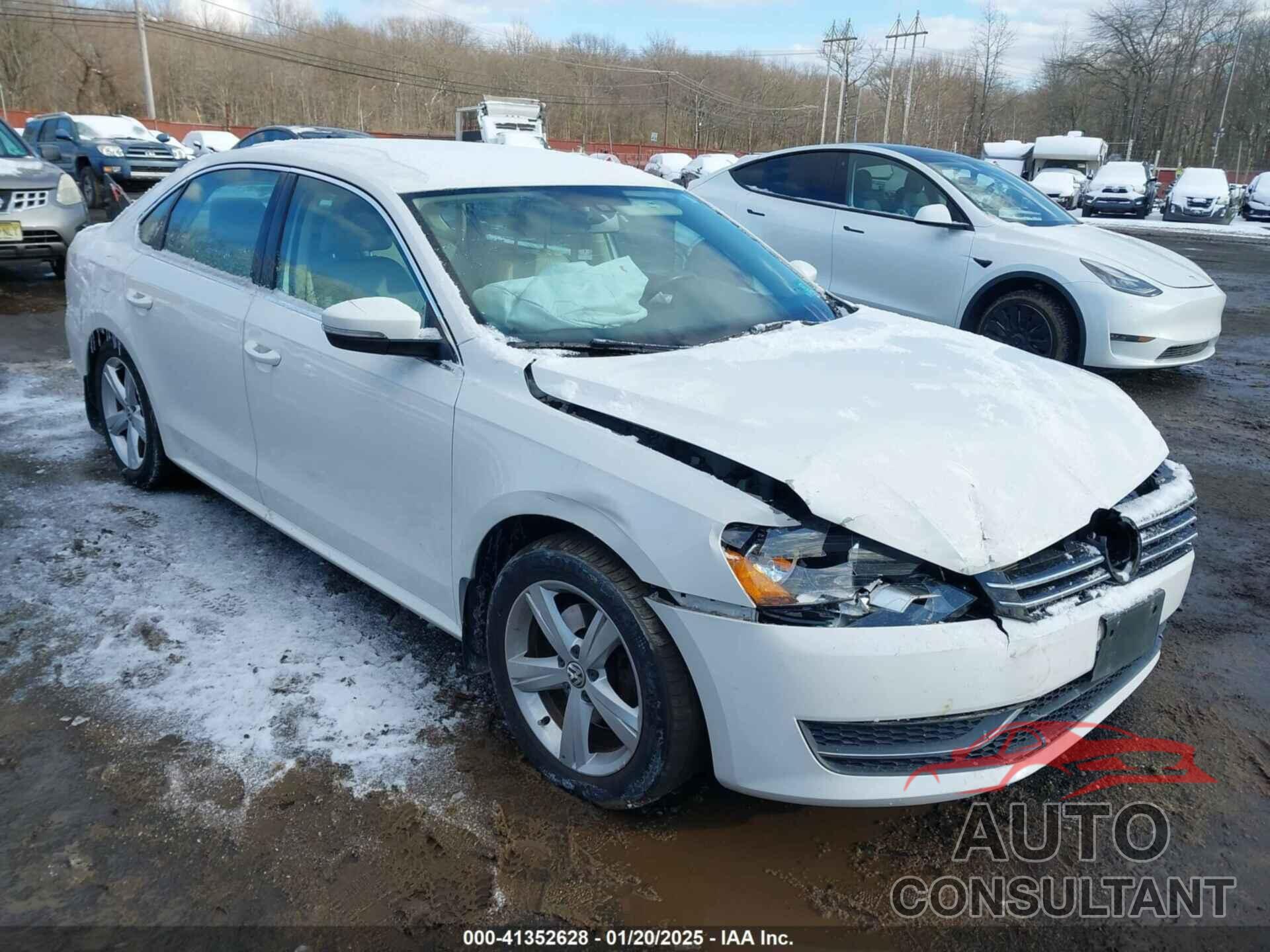 VOLKSWAGEN PASSAT 2015 - 1VWBT7A35FC033520