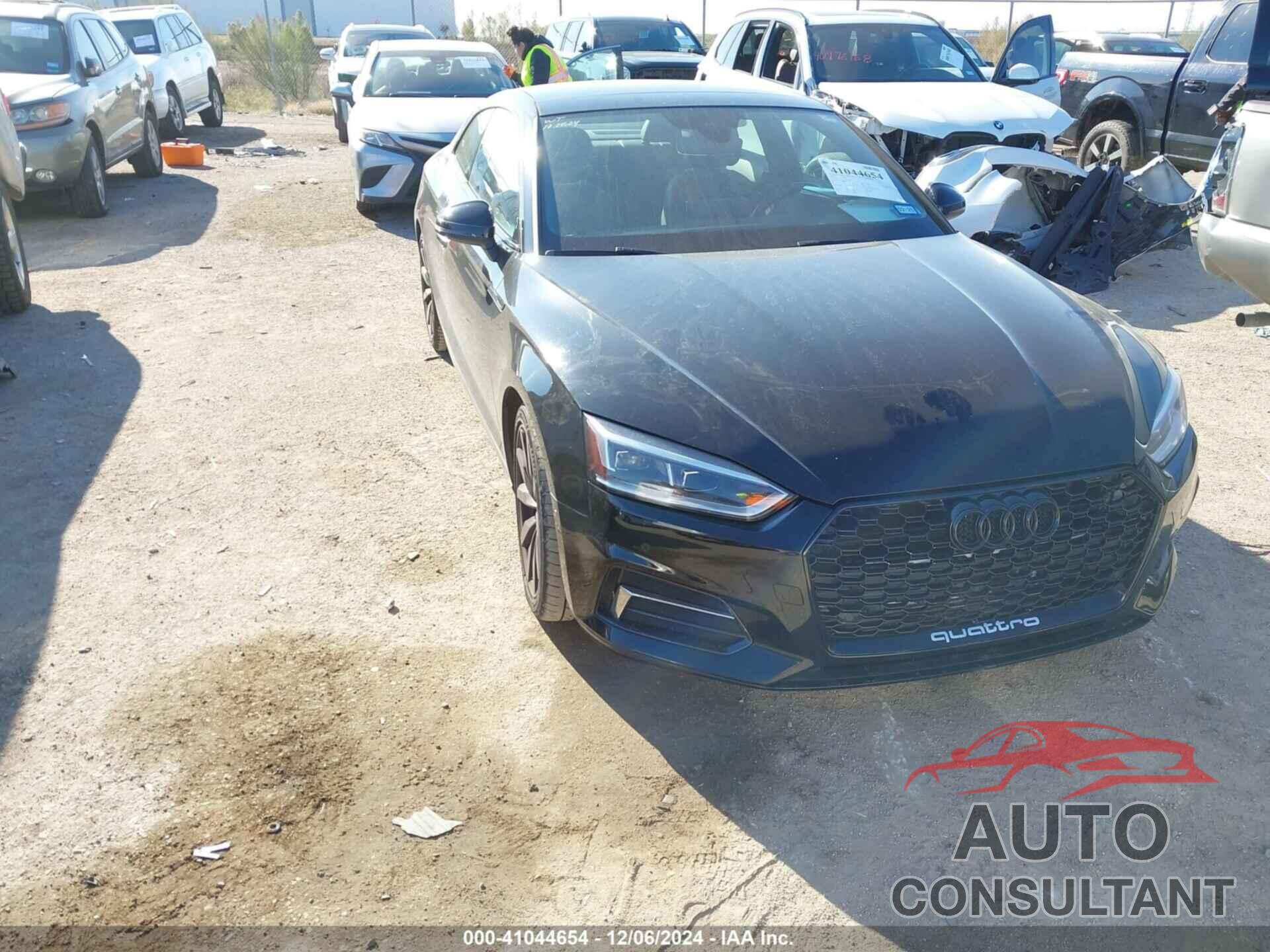 AUDI A5 2018 - WAUPNAF59JA001083