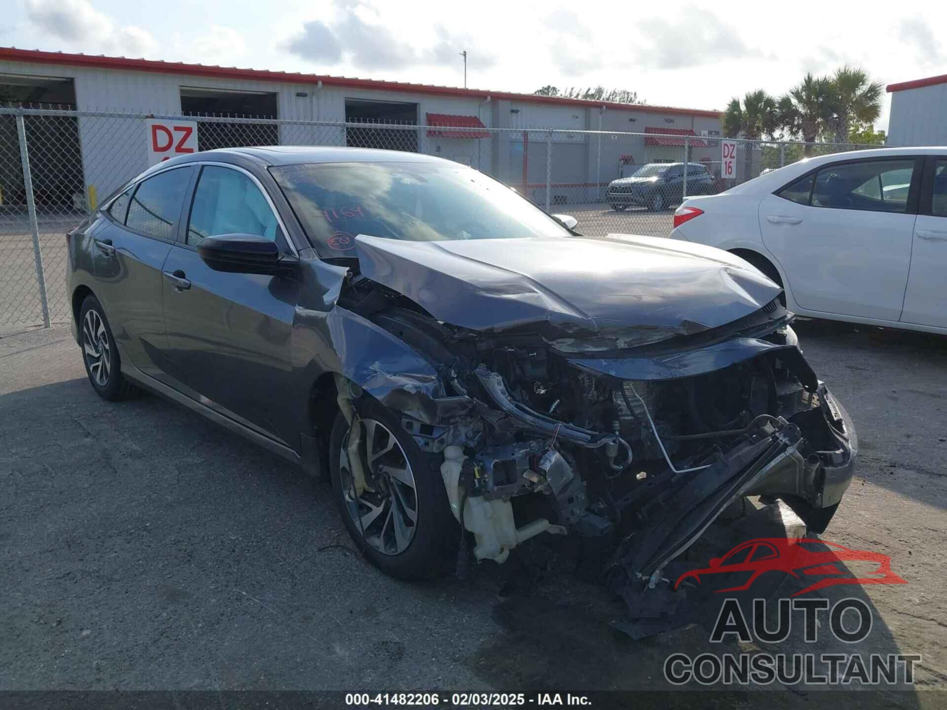 HONDA CIVIC 2017 - 2HGFC2F75HH564169
