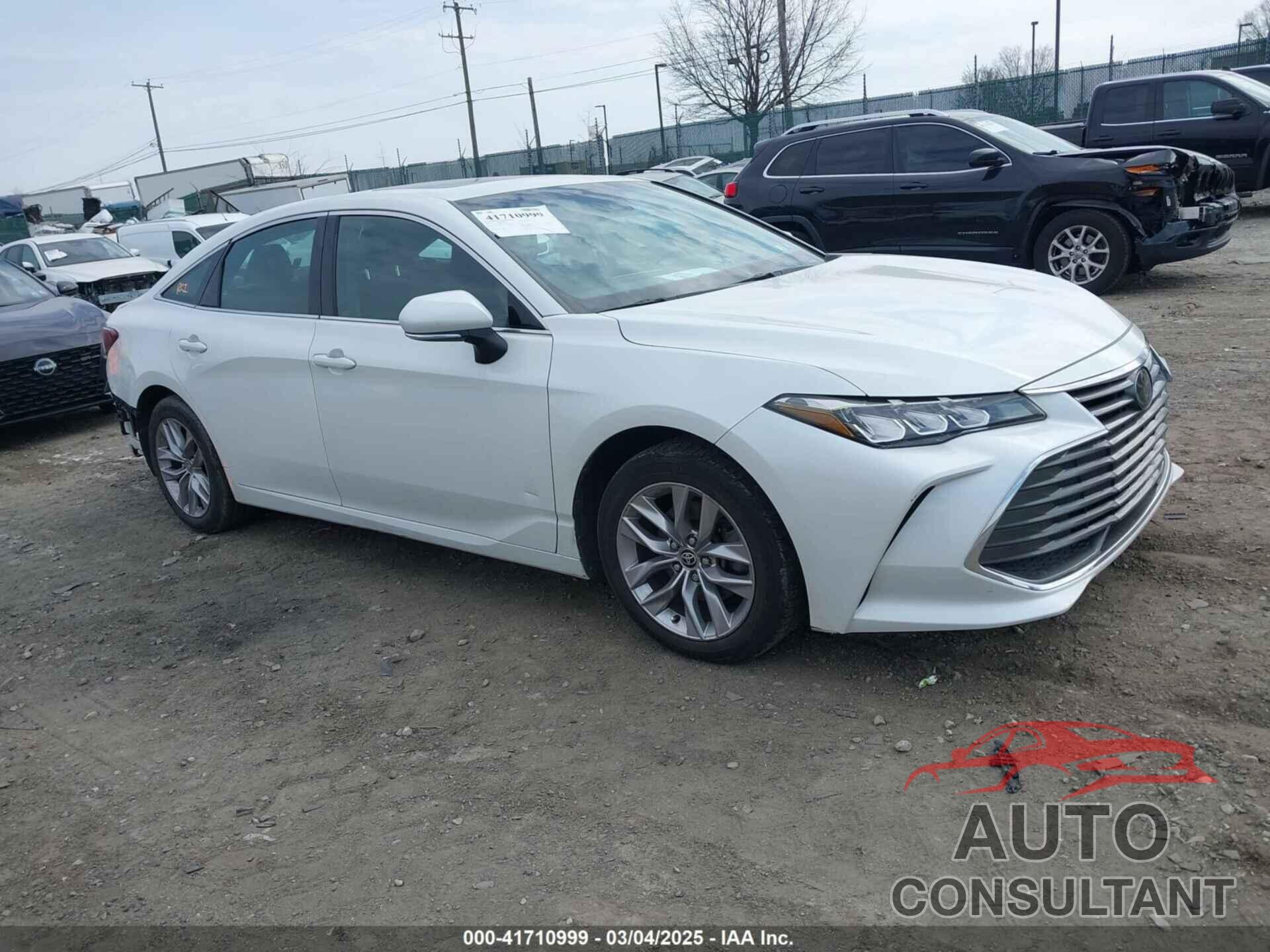 TOYOTA AVALON 2021 - 4T1AZ1FB2MU058100