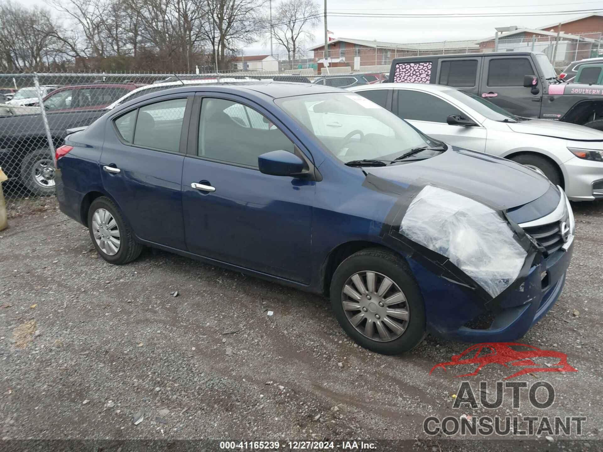 NISSAN VERSA 2018 - 3N1CN7AP2JL872965