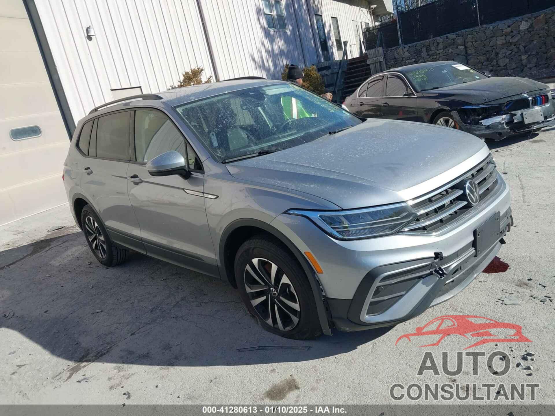 VOLKSWAGEN TIGUAN 2024 - 3VVFB7AX3RM045163