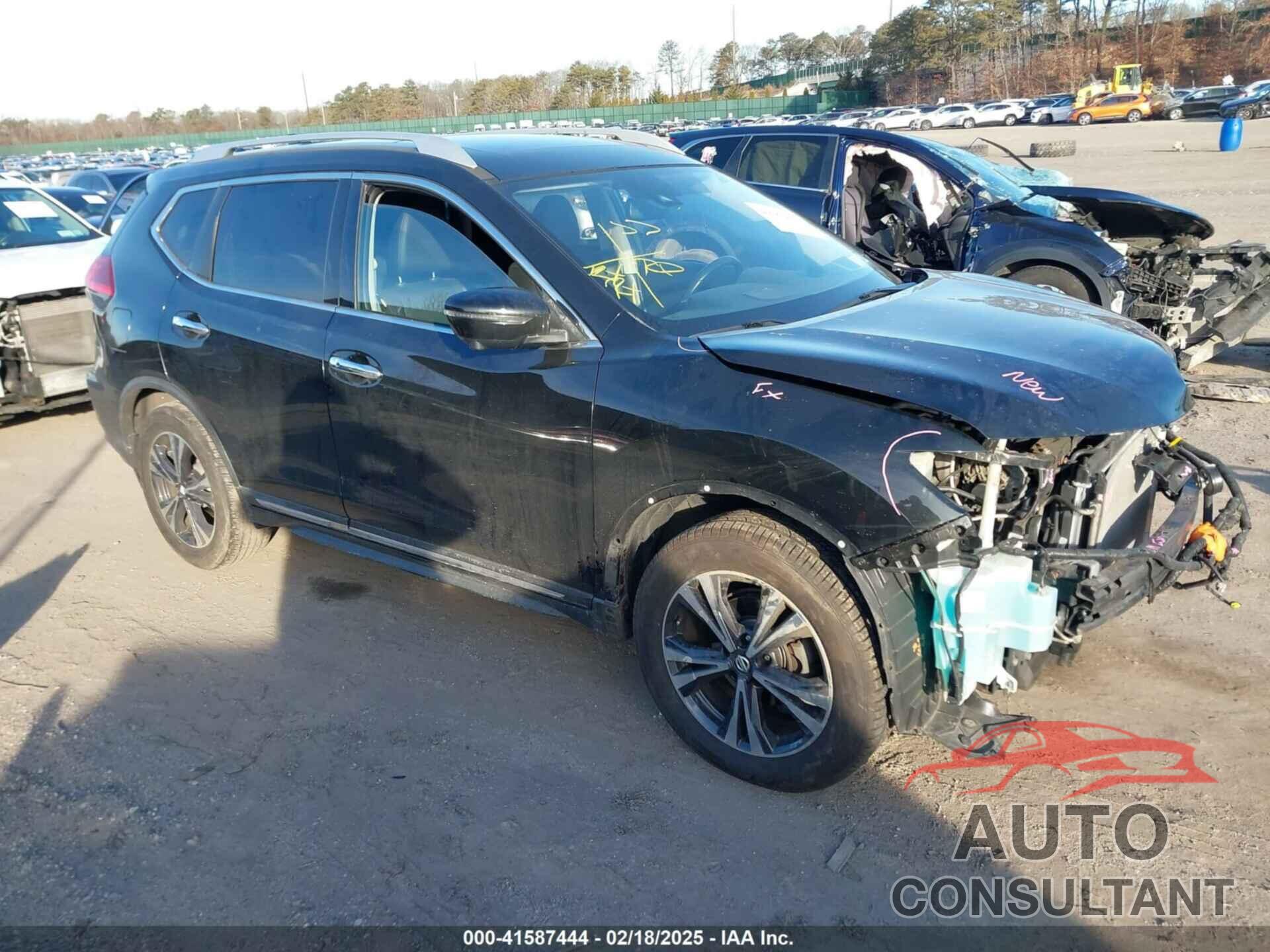 NISSAN ROGUE 2017 - JN8AT2MV4HW014252