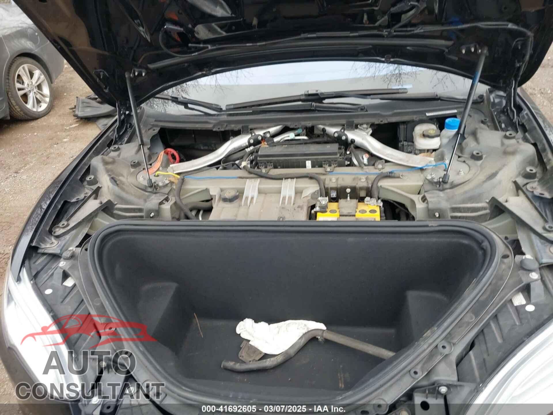TESLA MODEL S 2017 - 5YJSA1E25HF215778