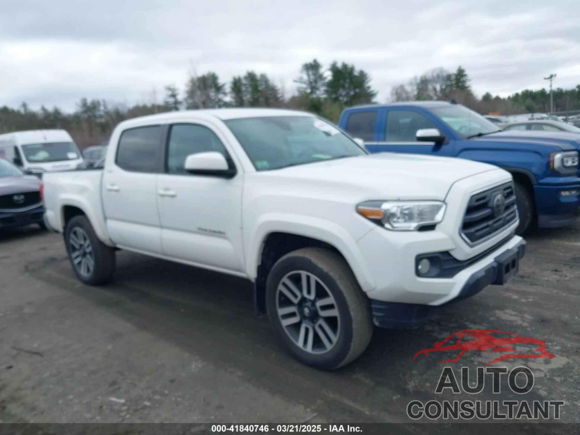 TOYOTA TACOMA 2019 - 3TMCZ5AN5KM220244