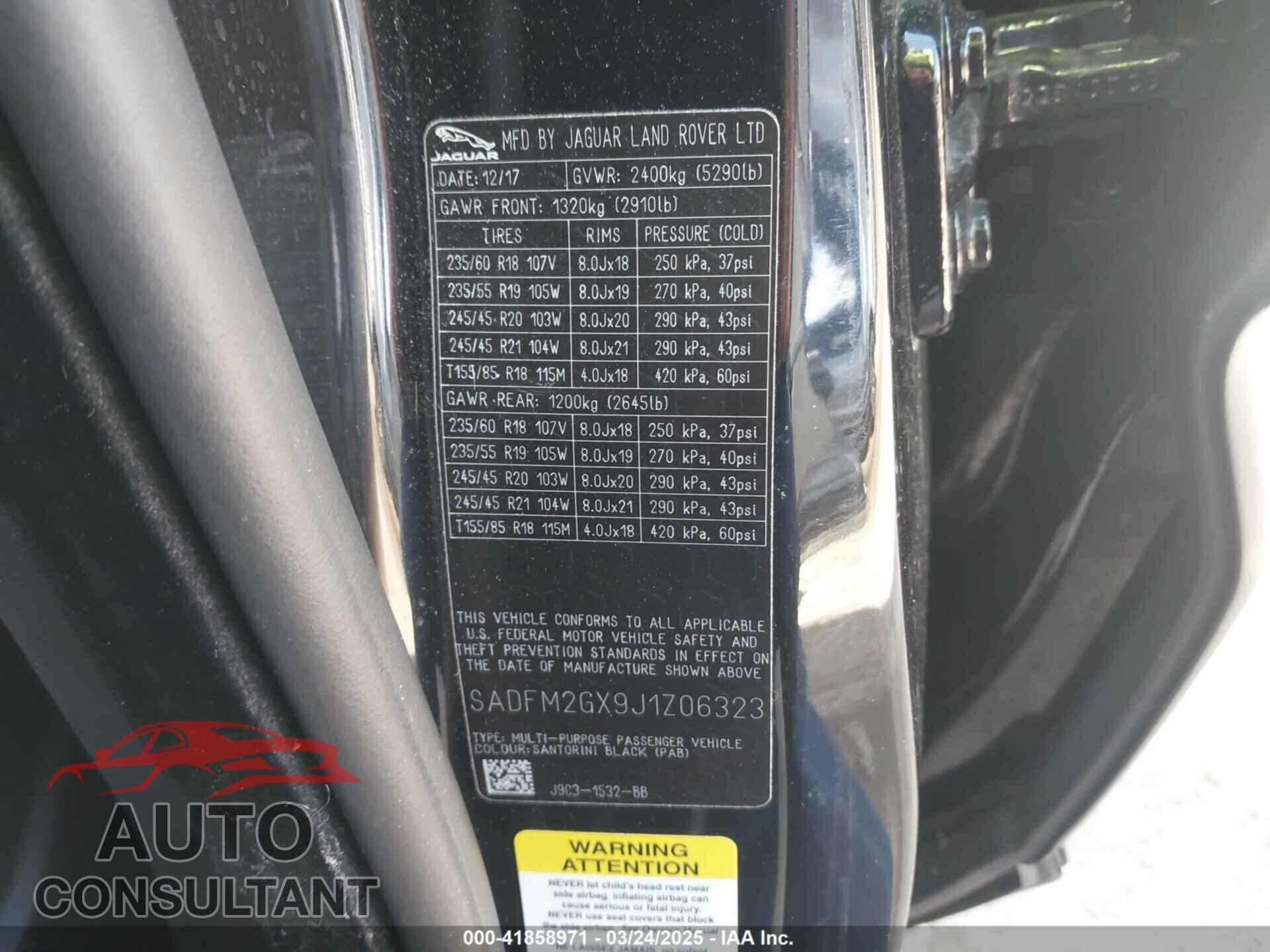 JAGUAR E-PACE 2018 - SADFM2GX9J1Z06323