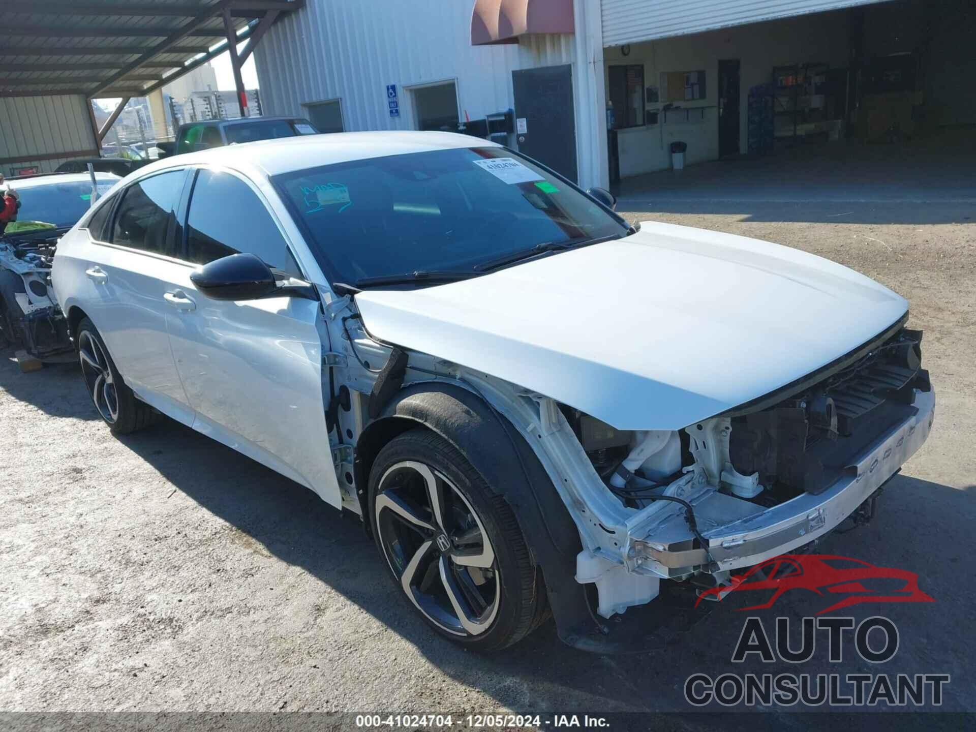 HONDA ACCORD 2022 - 1HGCV3F22NA042472