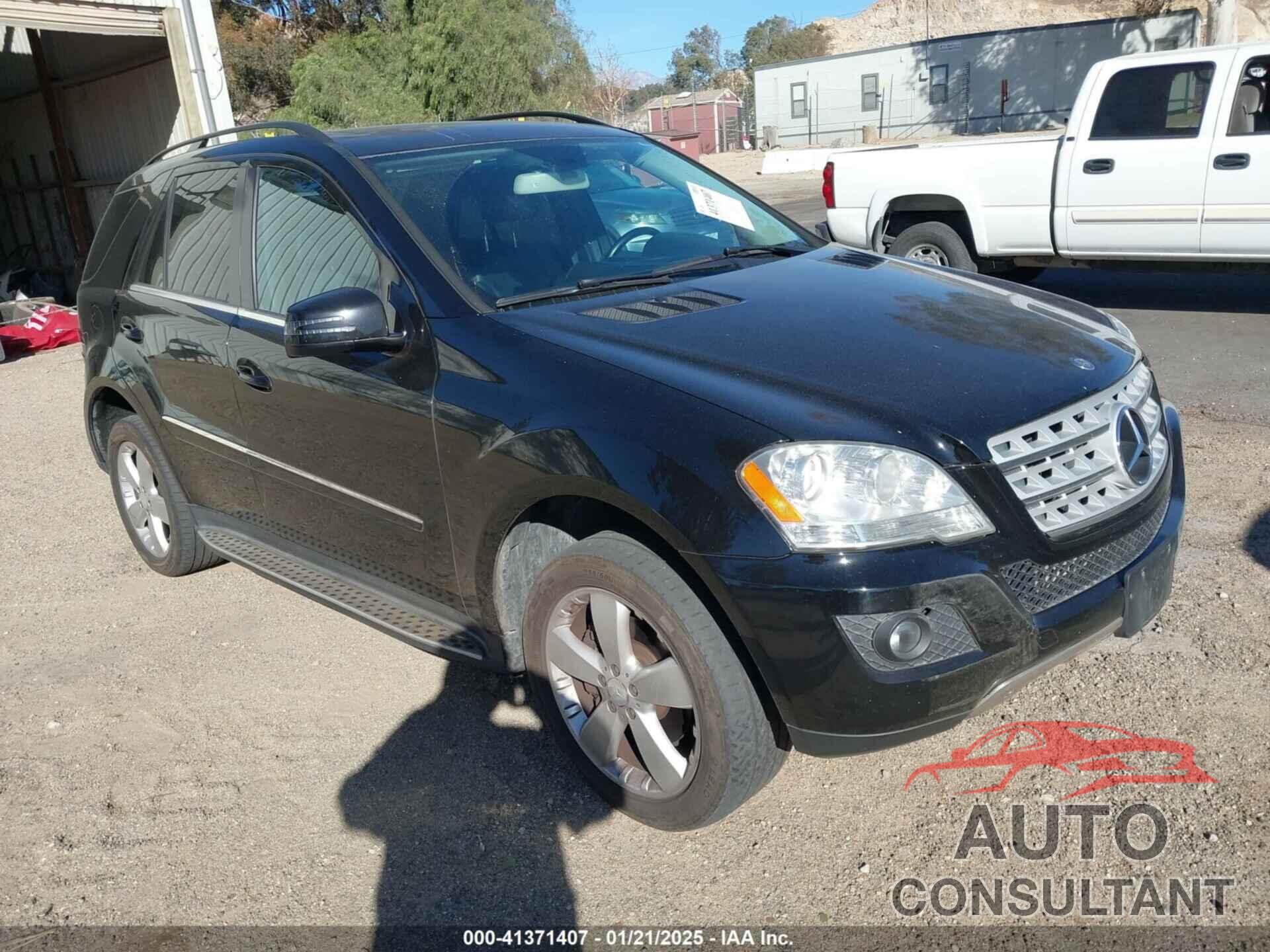 MERCEDES-BENZ ML 350 2011 - 4JGBB8GB3BA733869
