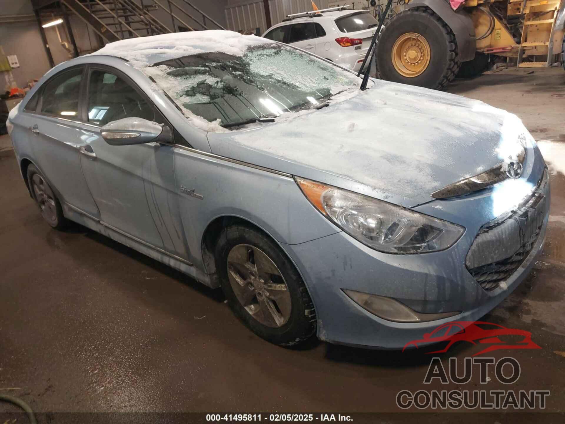 HYUNDAI SONATA HYBRID 2012 - KMHEC4A41CA040023