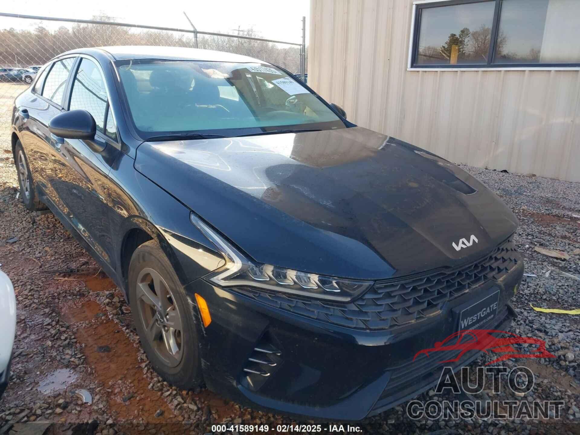 KIA K5 2022 - 5XXG14J23NG106614