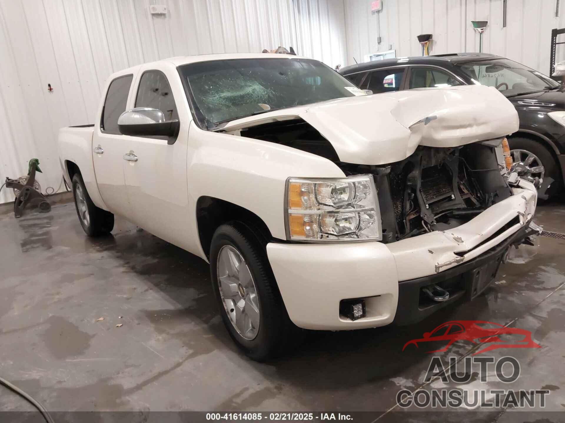 CHEVROLET SILVERADO 1500 2011 - 3GCPKTE3XBG358699