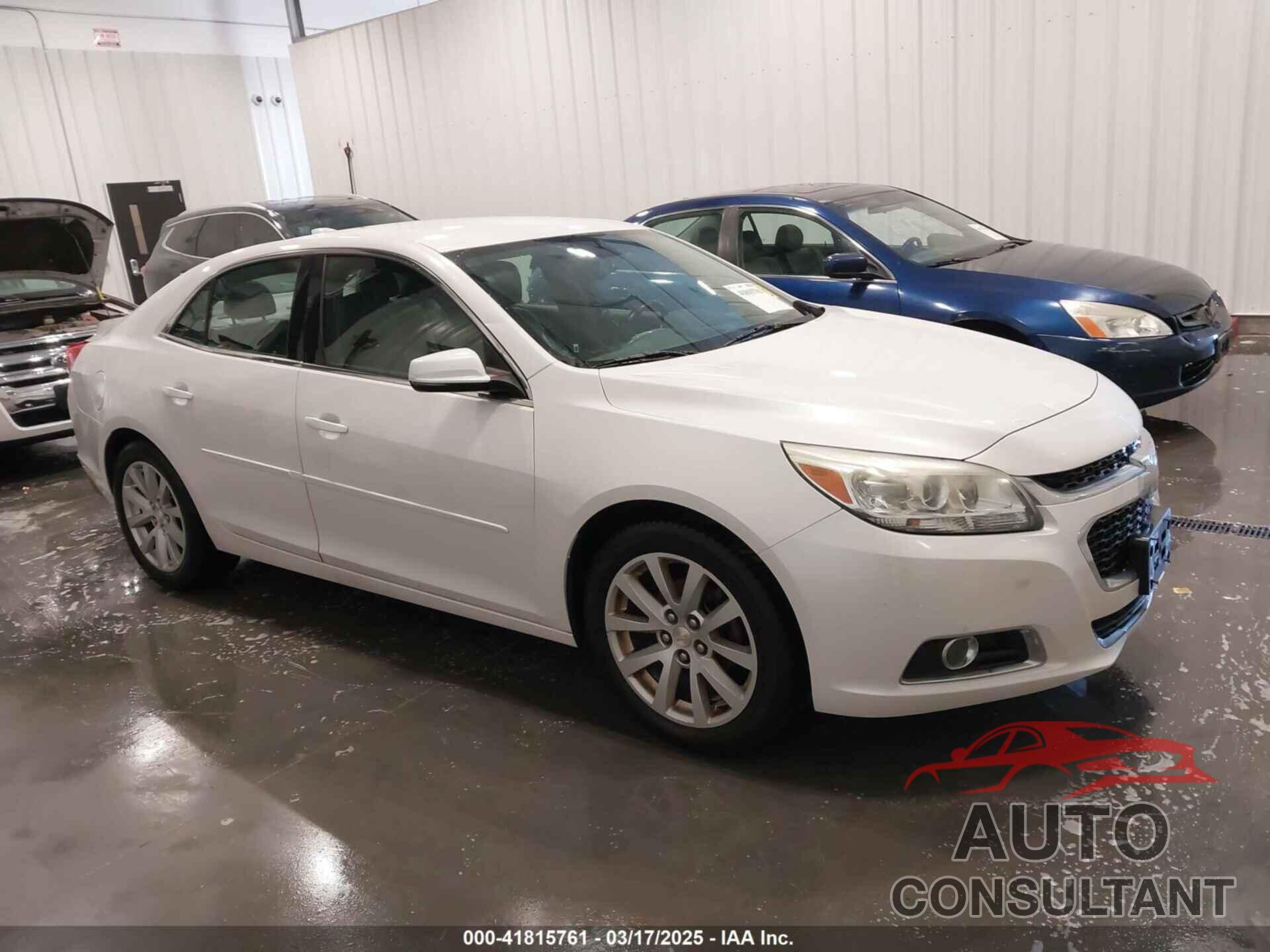 CHEVROLET MALIBU 2015 - 1G11D5SL1FF139419