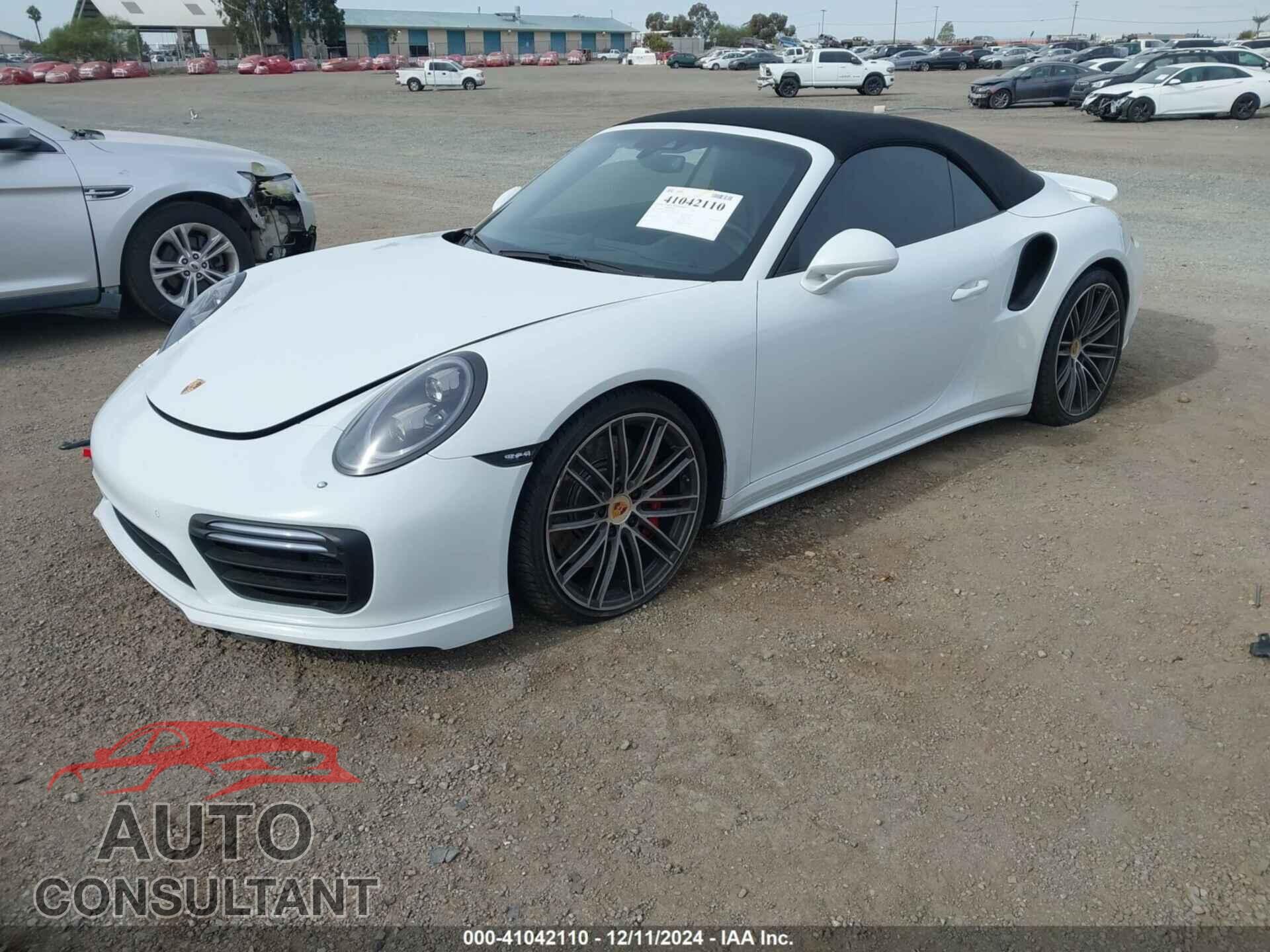 PORSCHE 911 2017 - WP0CD2A97HS178787