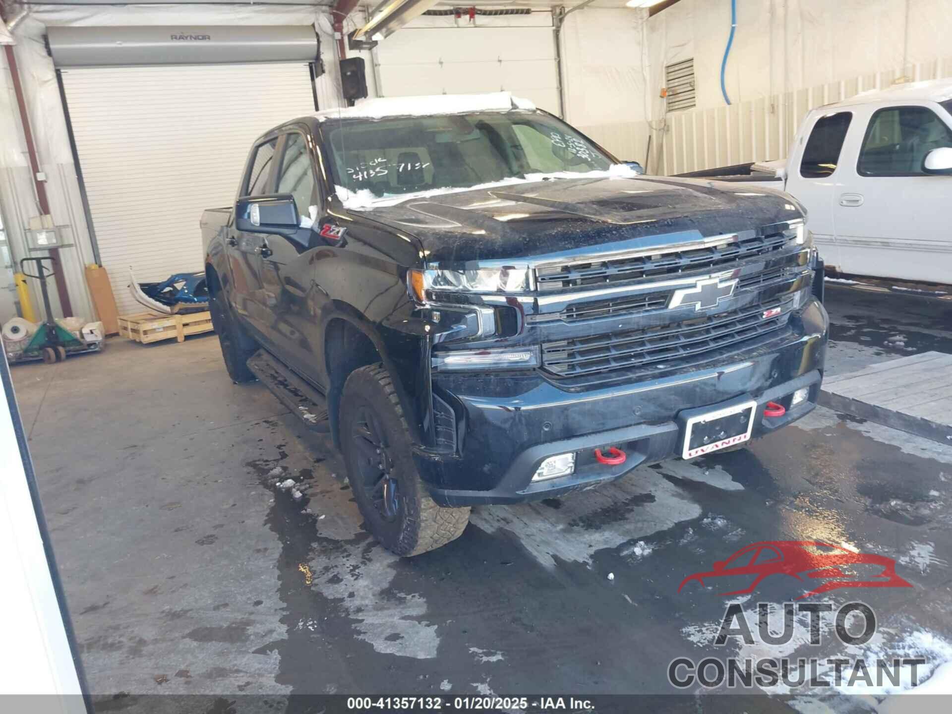CHEVROLET SILVERADO 1500 LTD 2022 - 1GCPYFED3NZ230382