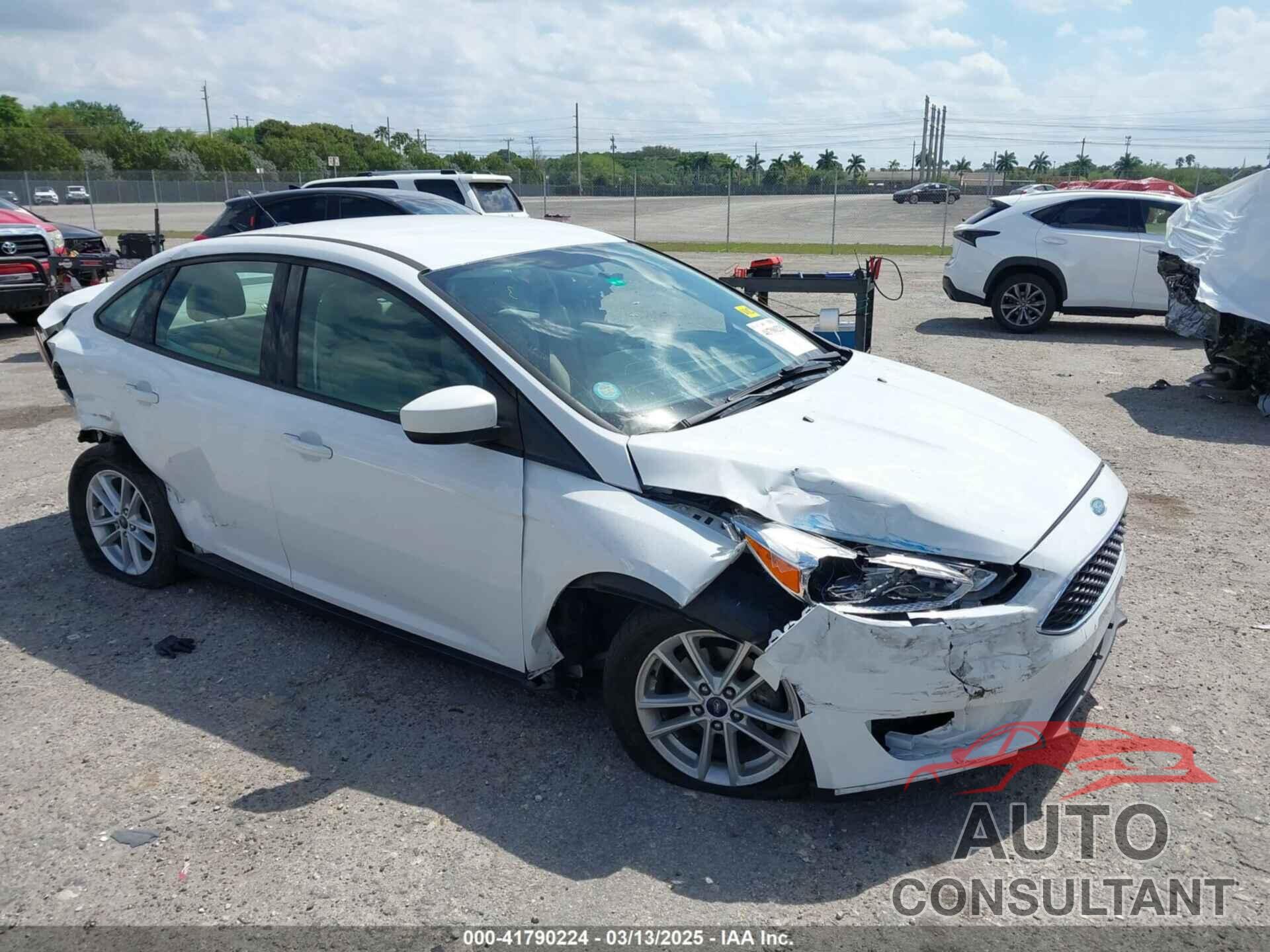 FORD FOCUS 2018 - 1FADP3F29JL213008