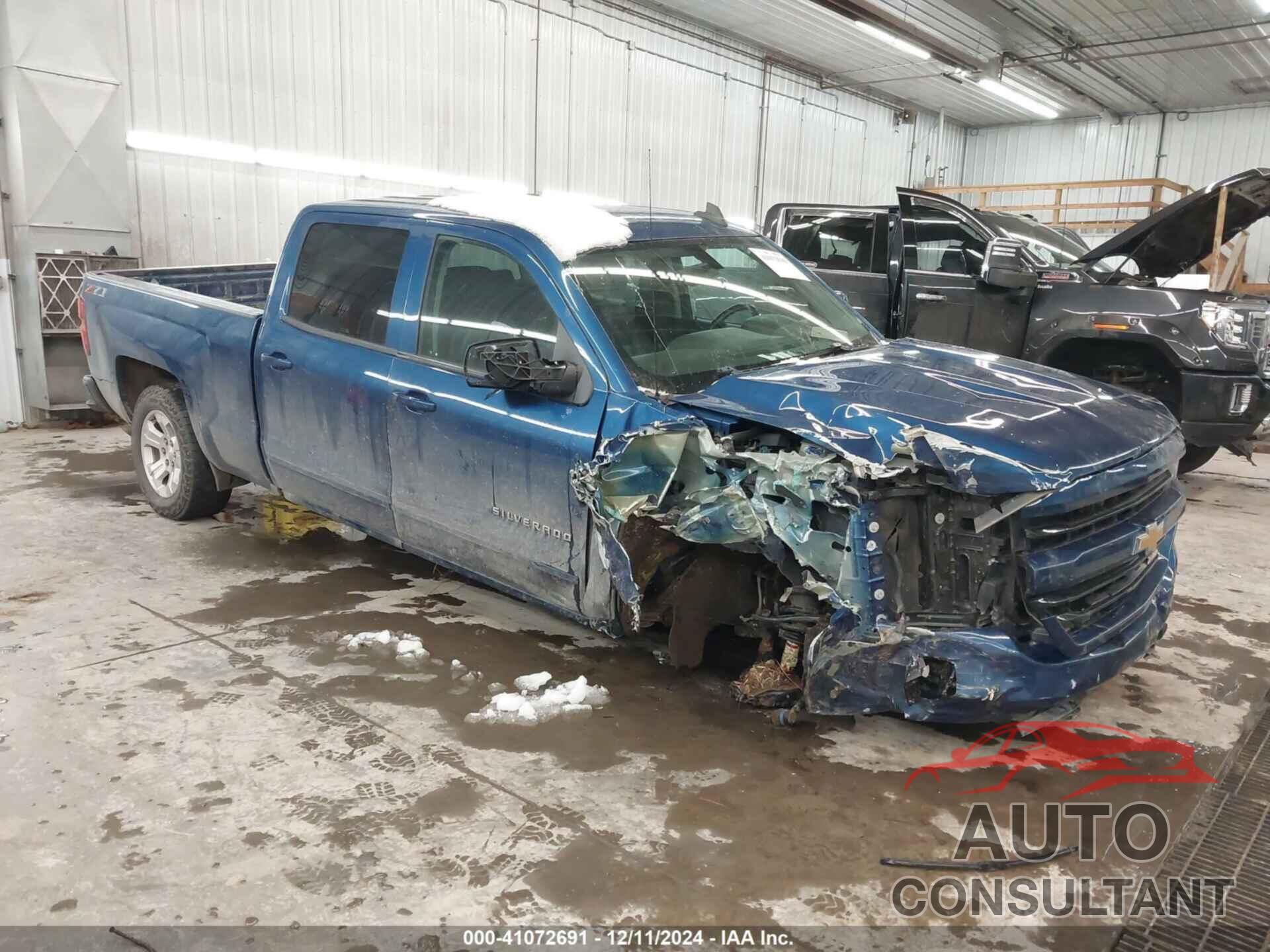 CHEVROLET SILVERADO 1500 2018 - 3GCUKREC3JG549174