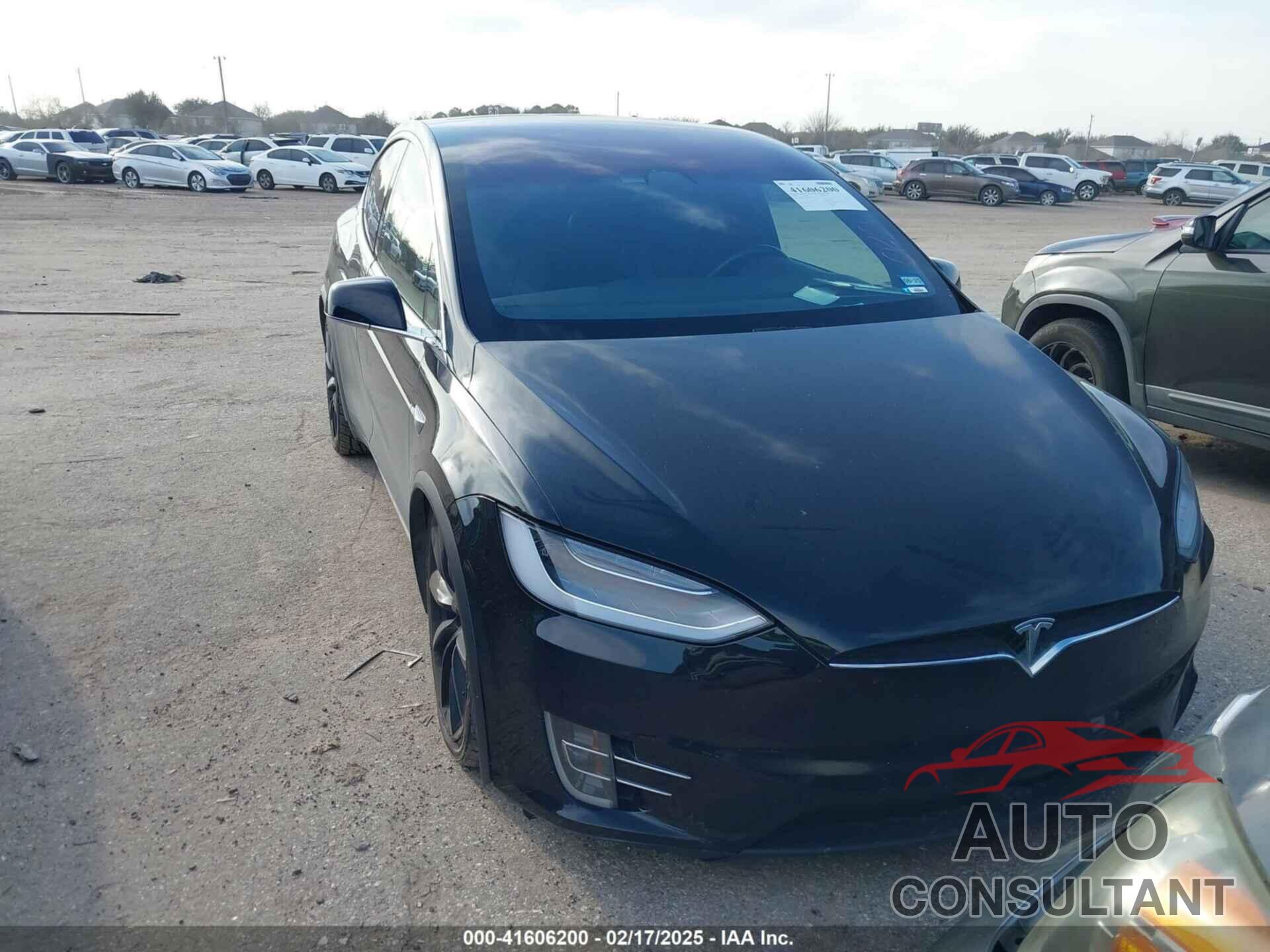 TESLA MODEL X 2019 - 5YJXCBE21KF180203