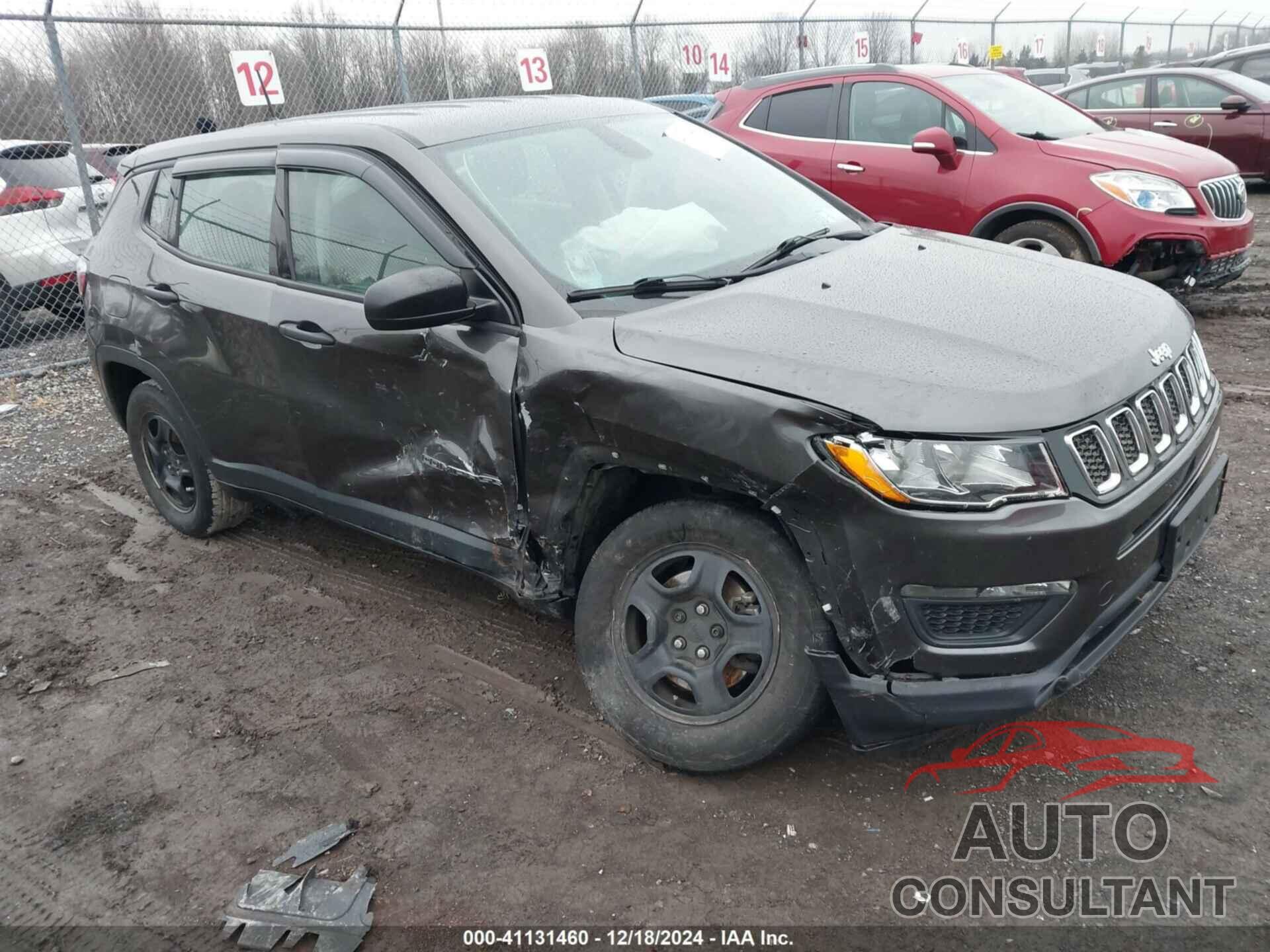 JEEP COMPASS 2018 - 3C4NJCAB1JT287017