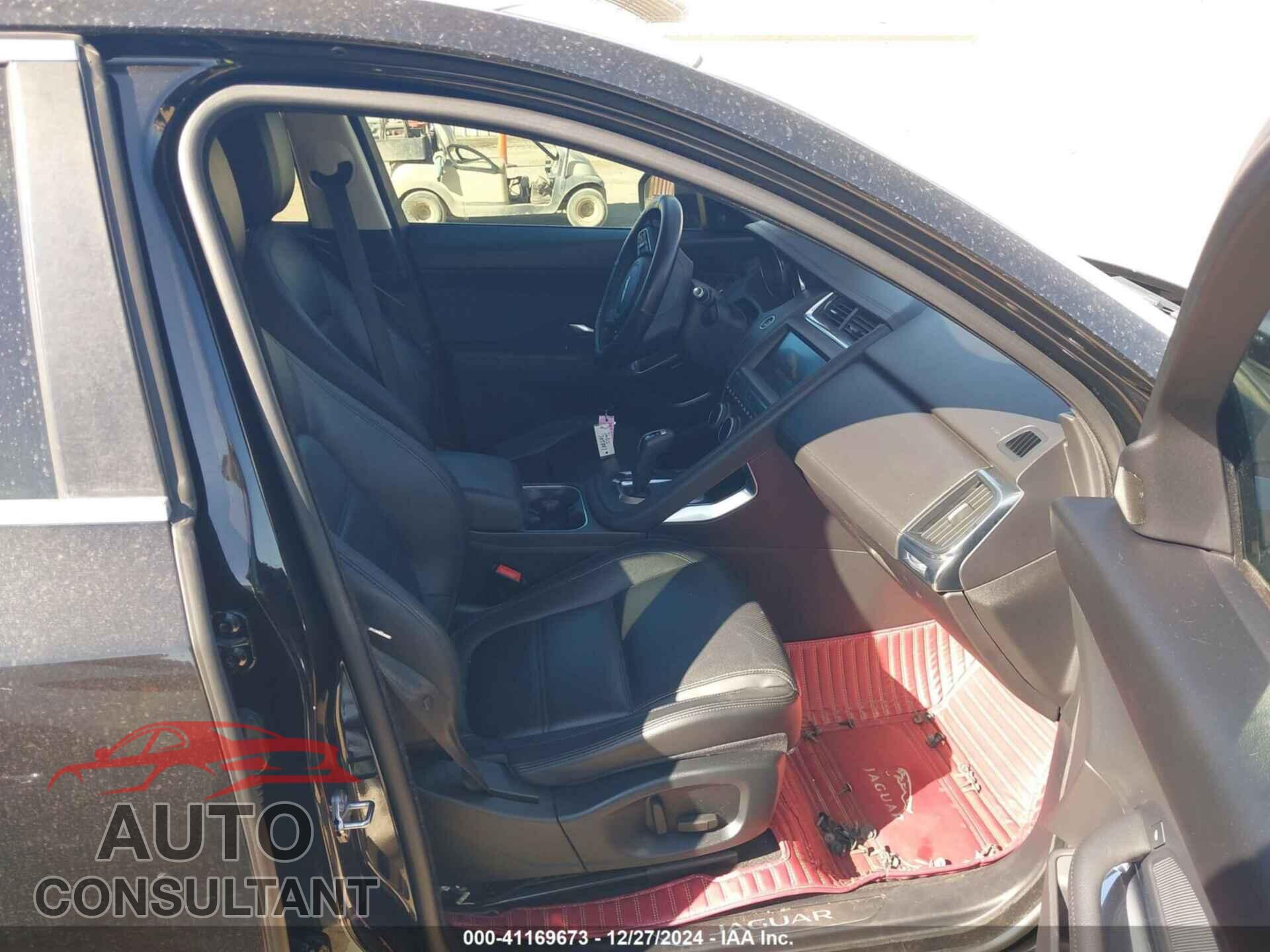 JAGUAR E-PACE 2018 - SADFJ2FX0J1Z31783