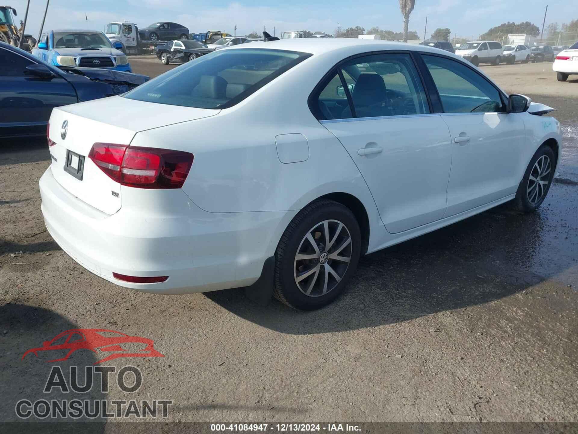 VOLKSWAGEN JETTA 2017 - 3VWDB7AJ2HM343913