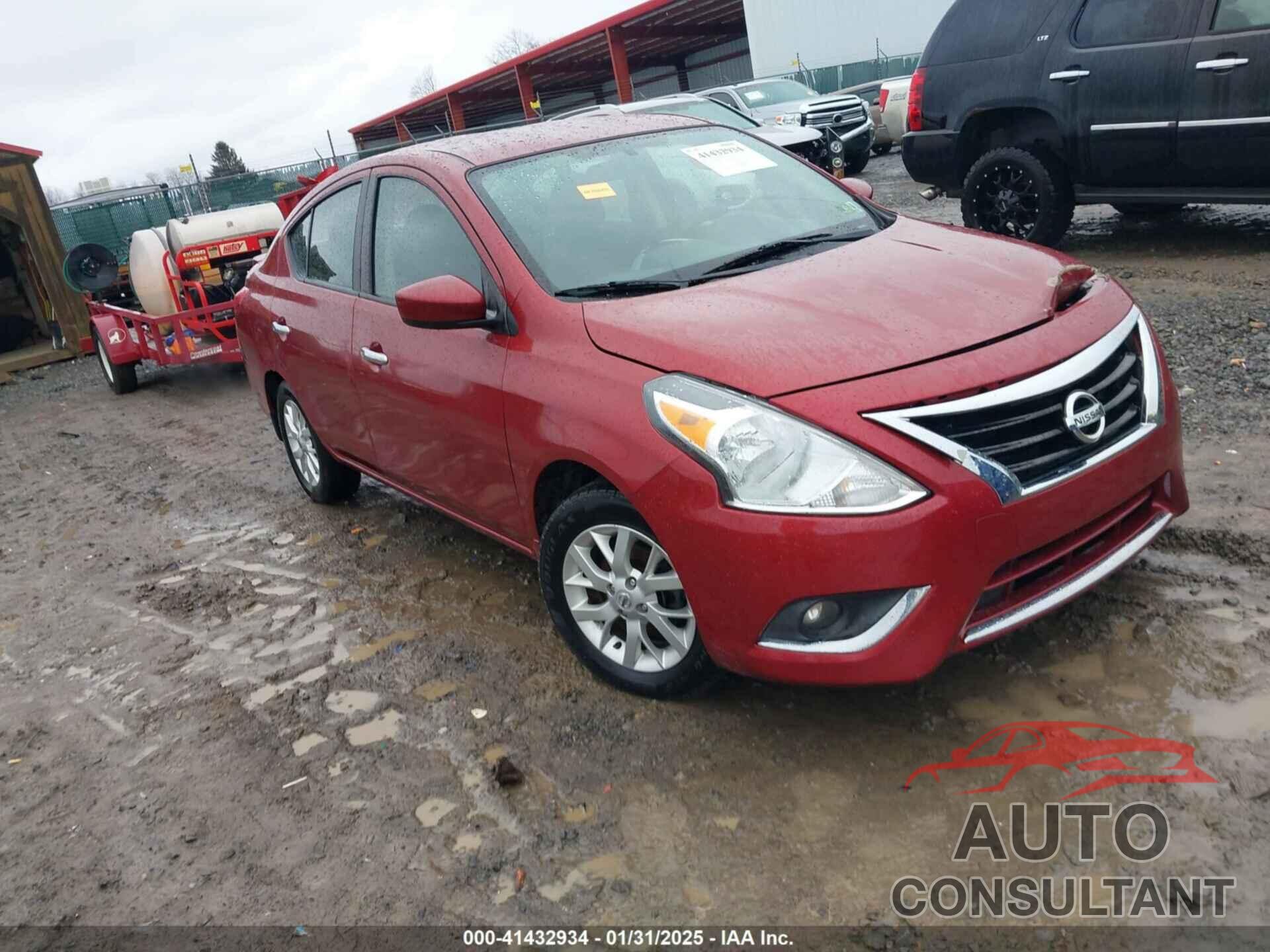 NISSAN VERSA 2017 - 3N1CN7AP5HL801429