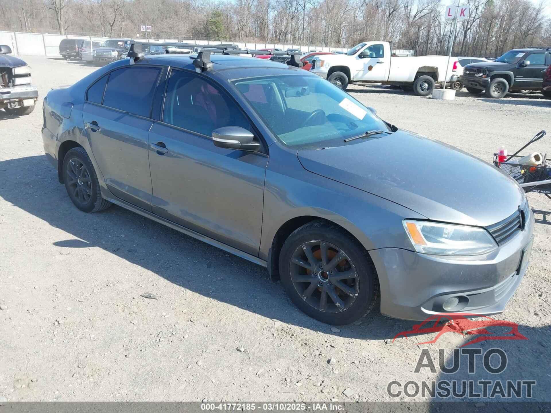 VOLKSWAGEN JETTA 2011 - 3VWDZ7AJ4BM080178