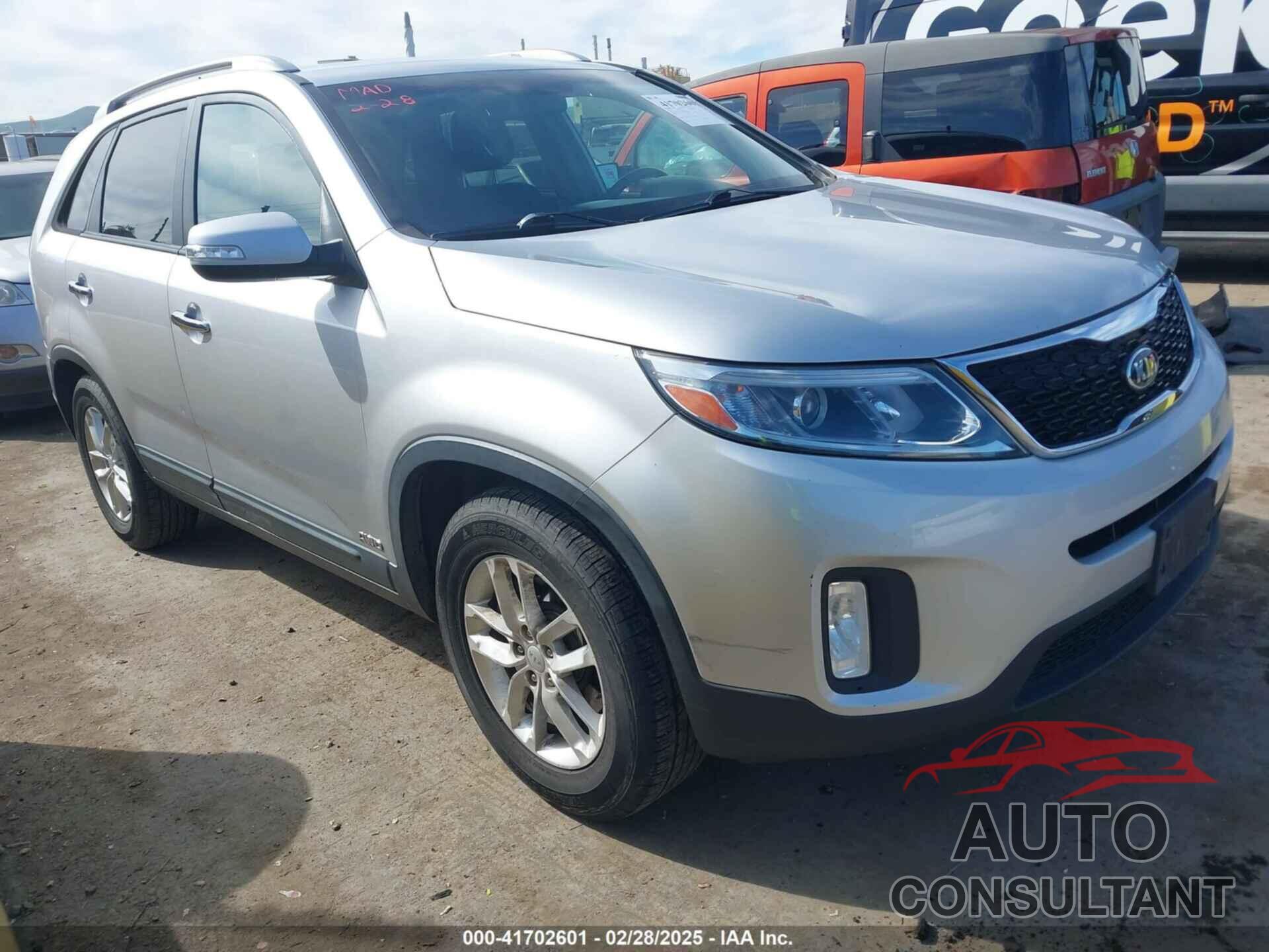 KIA SORENTO 2014 - 5XYKTCA68EG438951