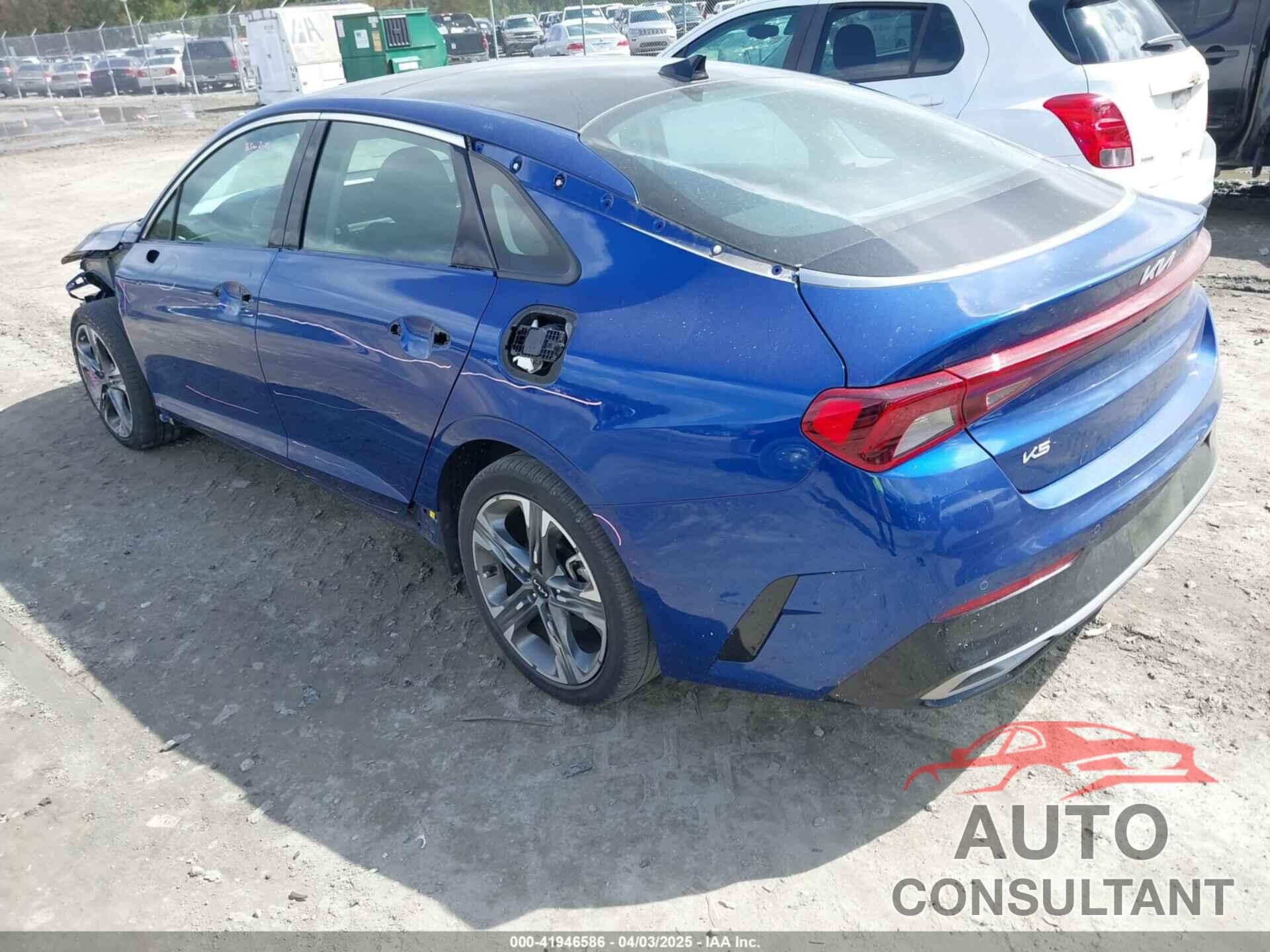 KIA K5 2023 - 5XXG34J27PG176727
